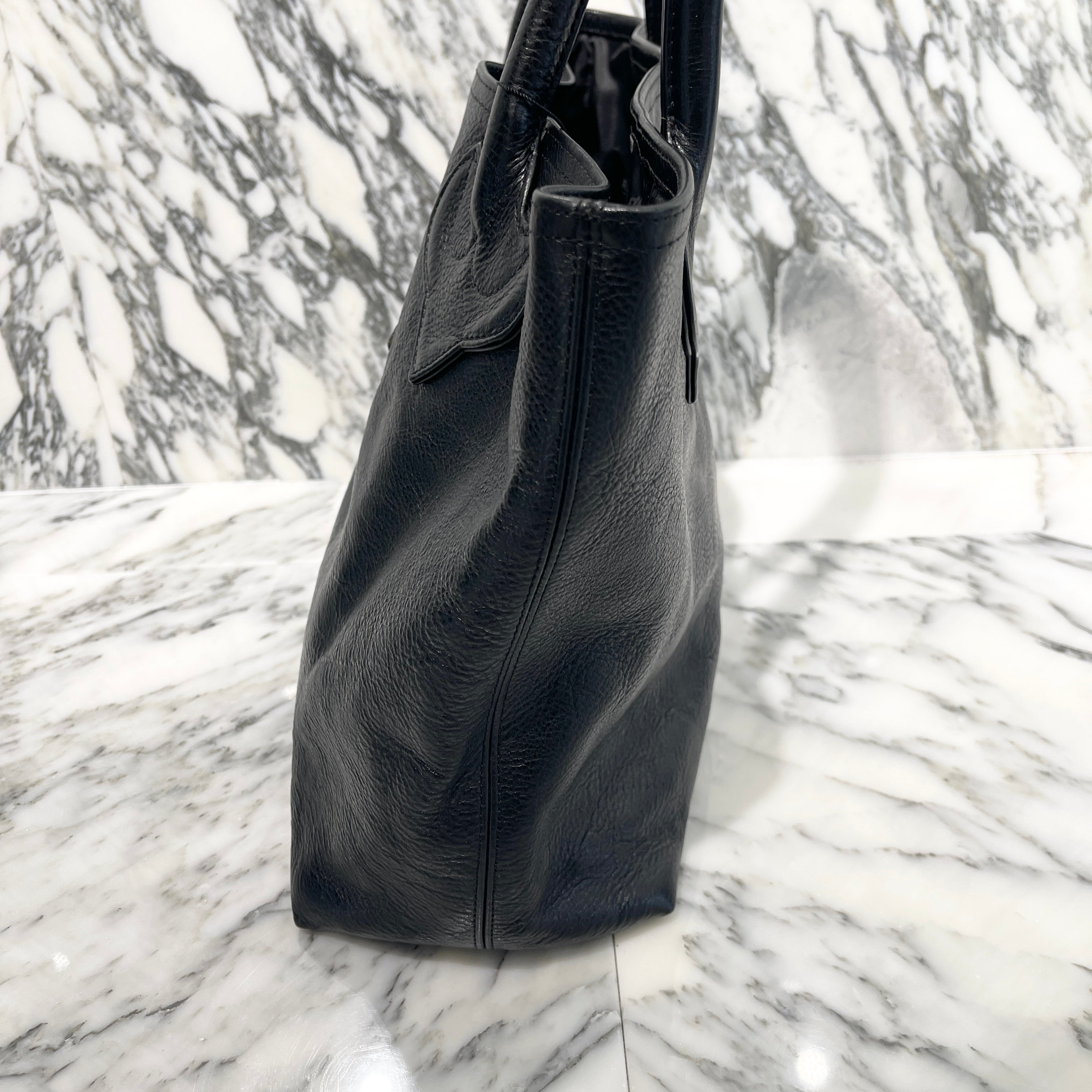 クロムハーツ トートバッグ レザー クロスパッチCHROME HEARTS CHROME HEARTS（クロムハーツ） CHROME HEARTS BLACK LINED TOTE BAG W