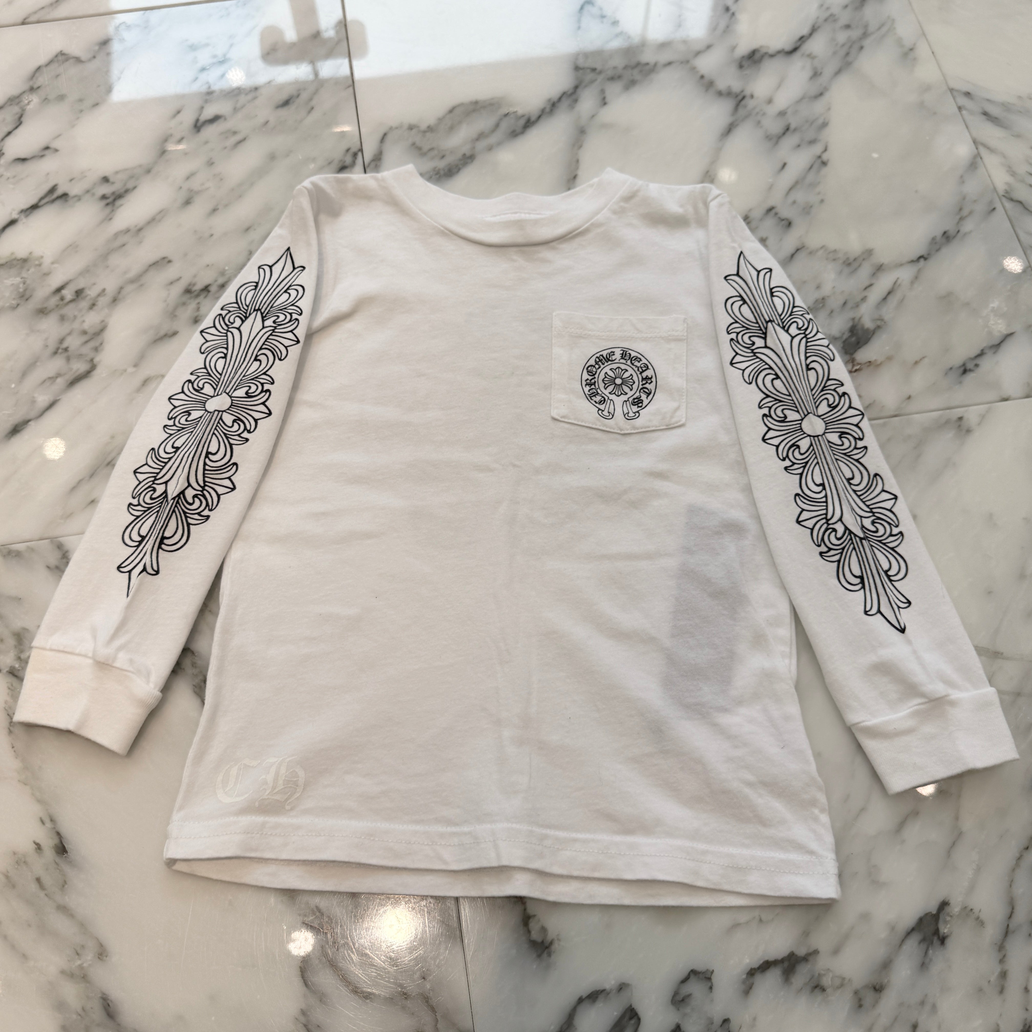 CHROME HEARTS Floral Cross Back Horseshoe Baby Long Sleeve Tee Size 4T(130/63) クロムハーツ フローラルクロス バックホースシュー ベビー ロングスリーブTシャツ サイズ4T(130/63)