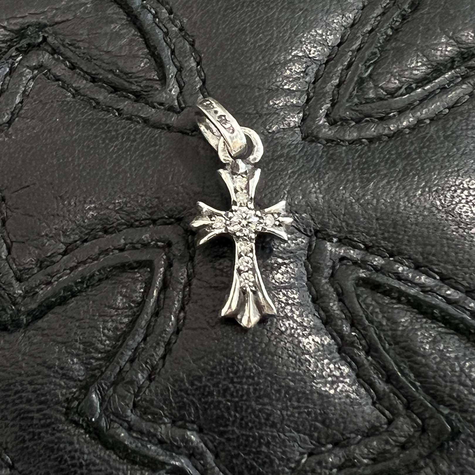 CHROME HEARTS Baby Fat Cross Pave Diamond Pendant Top クロムハーツ ベビーファット クロス パヴェダイヤモンド ペンダントトップ