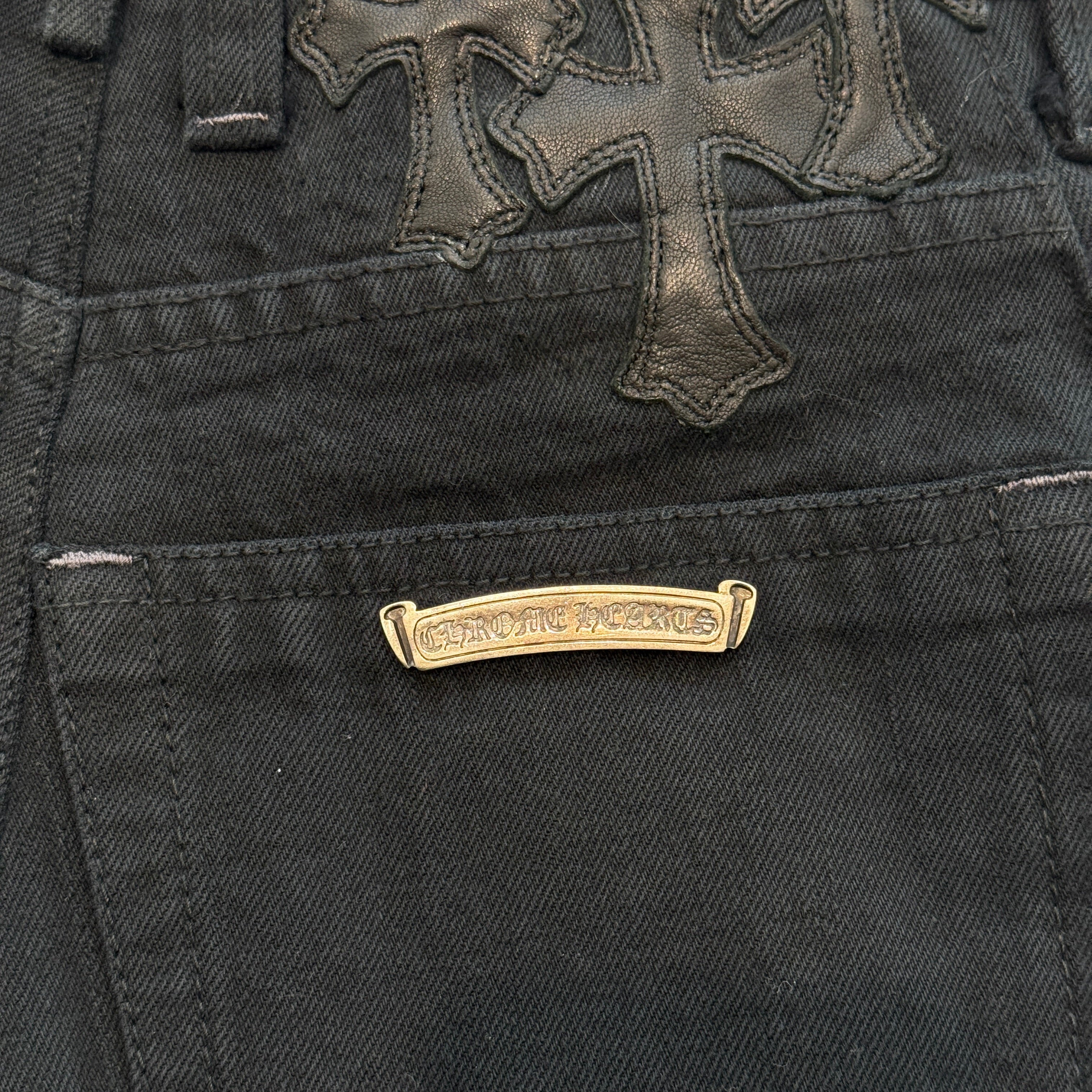 CHROME HEARTS Studded Leather Cross Patch Denim Short Pants クロムハーツ スタッズ レザークロスパッチ デニムショートパンツ