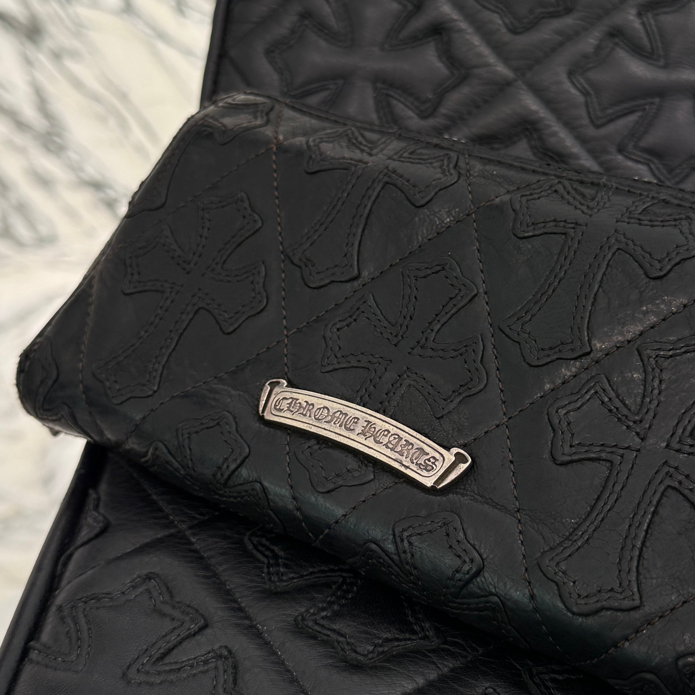 CHROME HEARTS Cemetery Cross Leather Patch Quilting Leather Wallet クロムハーツ セメタリークロス レザーパッチ キルティングレザー ウォレット