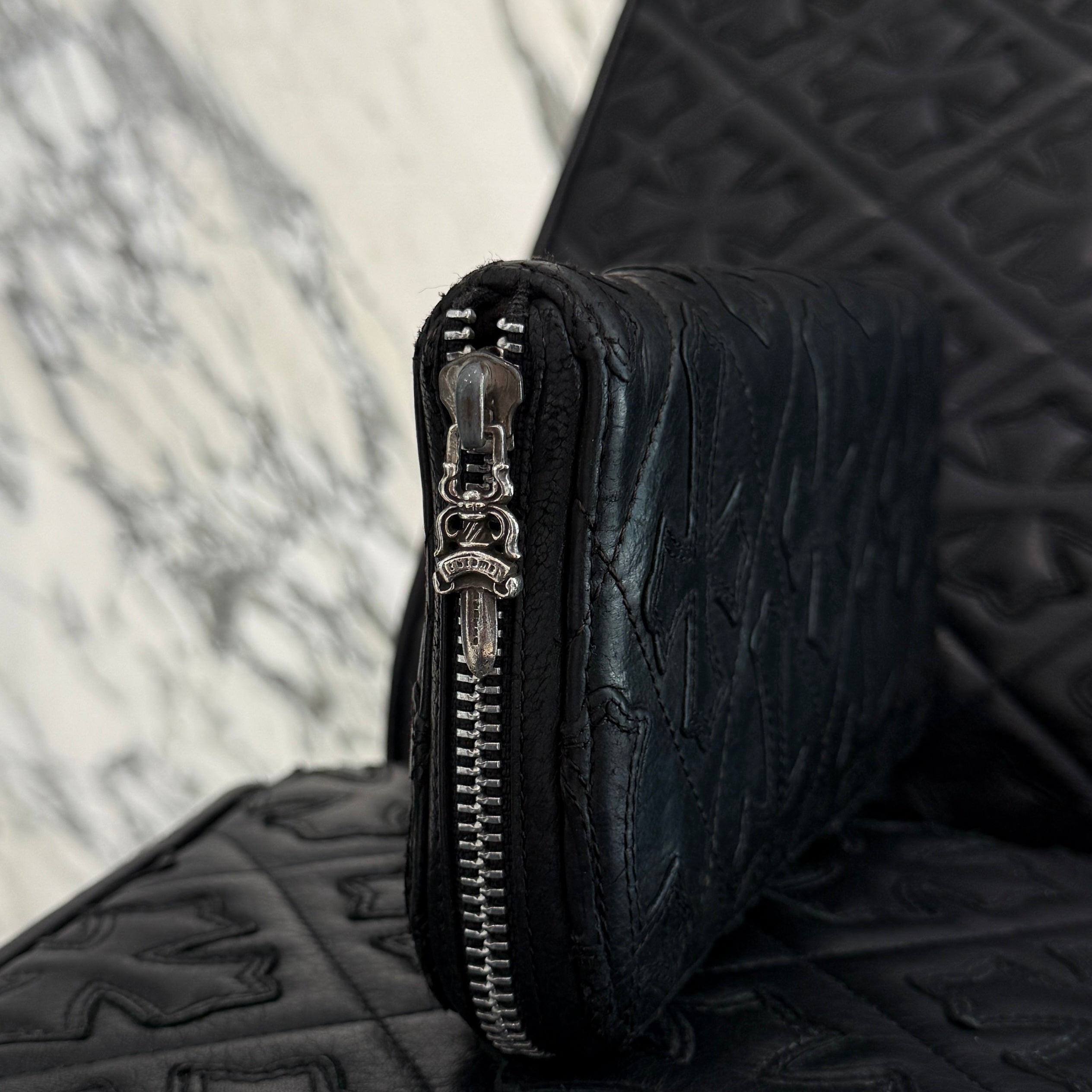 CHROME HEARTS Cemetery Cross Leather Patch Quilting Leather Wallet クロムハーツ セメタリークロス レザーパッチ キルティングレザー ウォレット