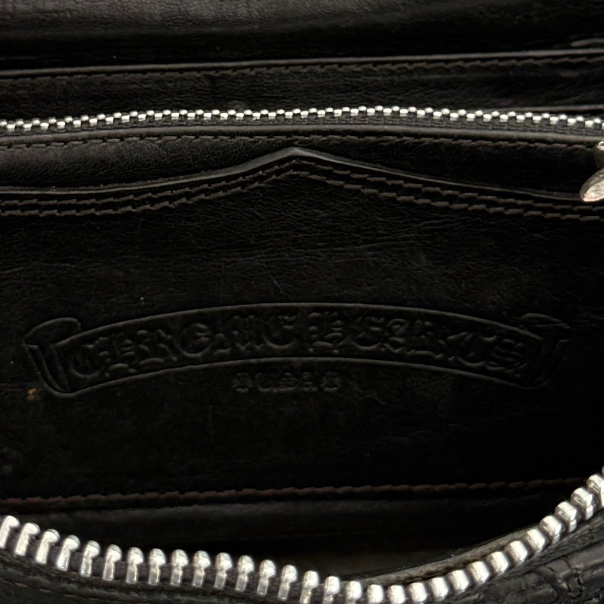 CHROME HEARTS Cemetery Cross Leather Patch Quilting Leather Wallet クロムハーツ セメタリークロス レザーパッチ キルティングレザー ウォレット