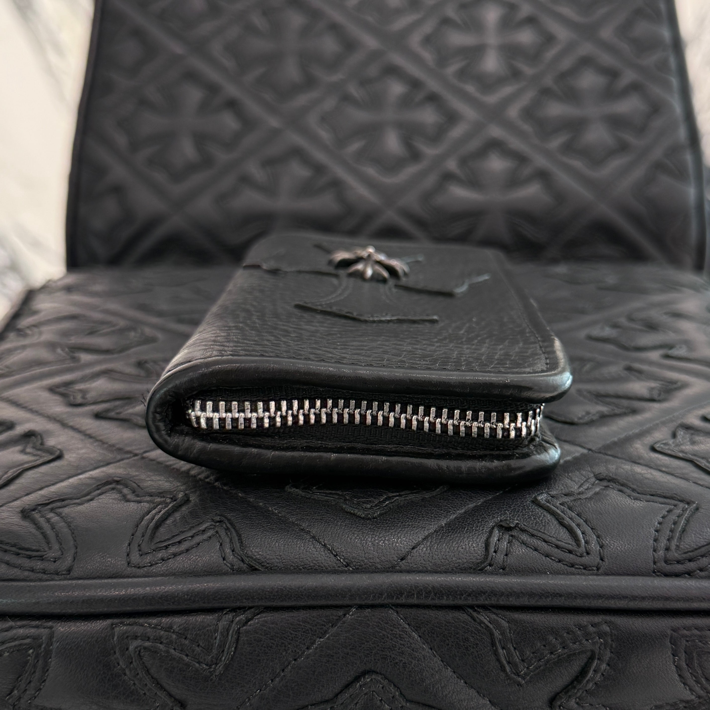 CHROME HEARTS CH PLUS 1 Cross Leather Patch Card Case クロムハーツ CHプラス 1クロスレザーパッチ カードケース