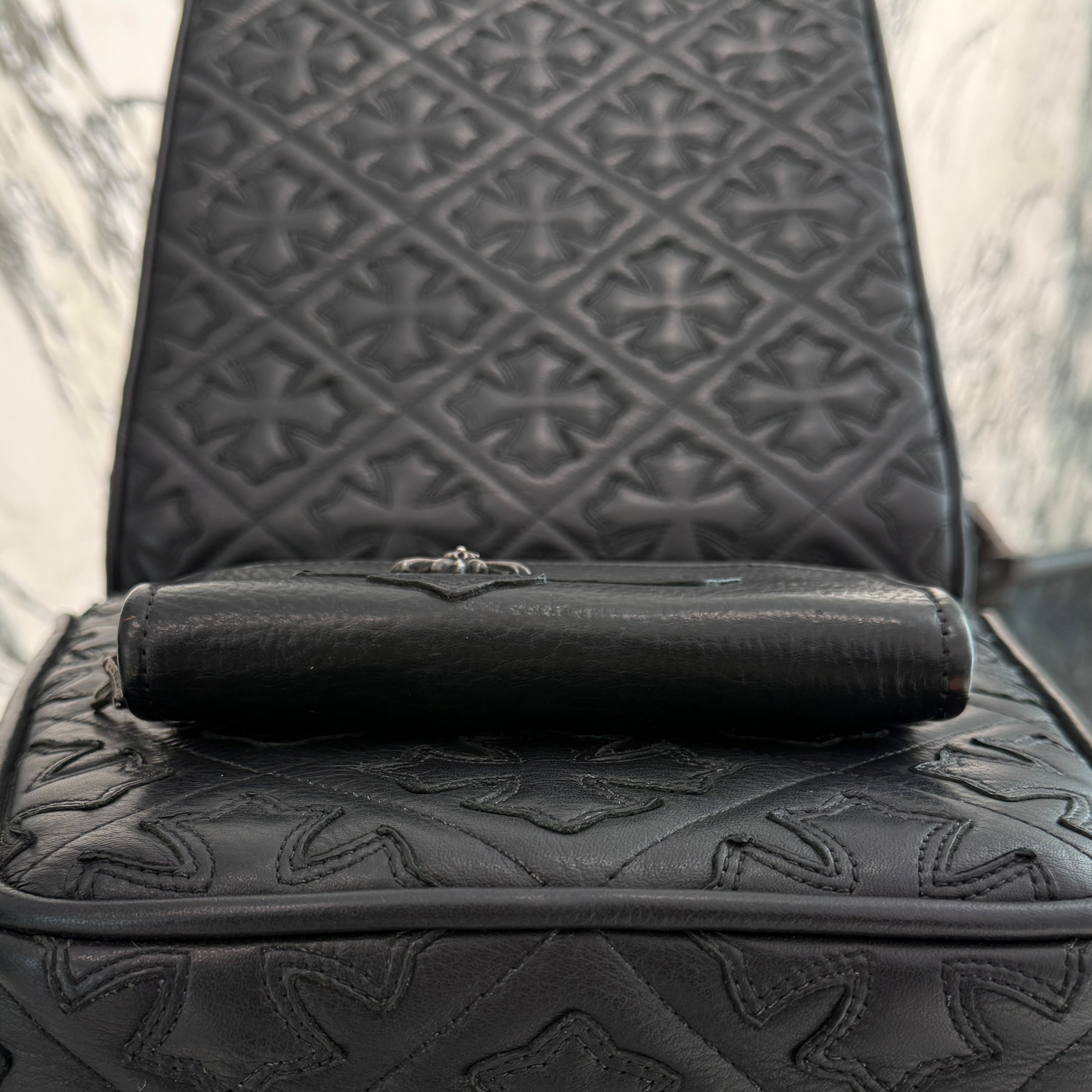 CHROME HEARTS CH PLUS 1 Cross Leather Patch Card Case クロムハーツ CHプラス 1クロスレザーパッチ カードケース