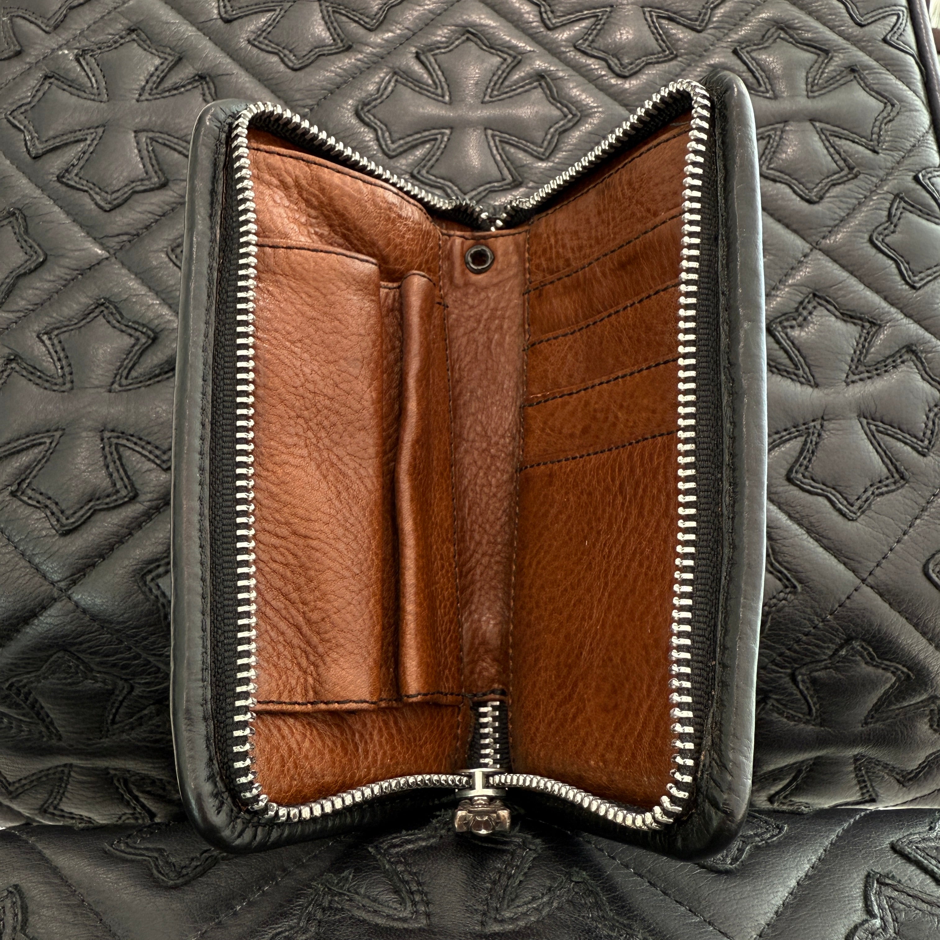 CHROME HEARTS CH PLUS 1 Cross Leather Patch Card Case クロムハーツ CHプラス 1クロスレザーパッチ カードケース