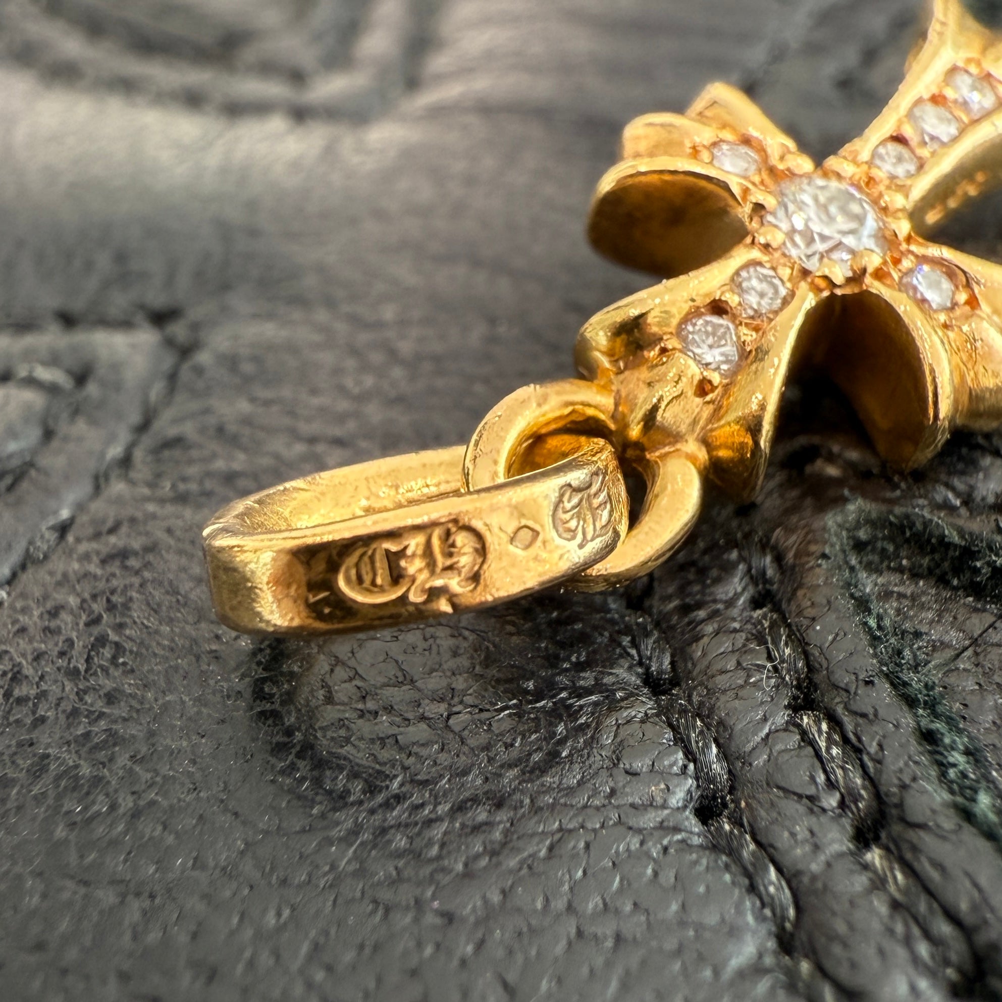 CHROME HEARTS 22K Baby Fat Cross Pave Diamond Pendant Top クロム