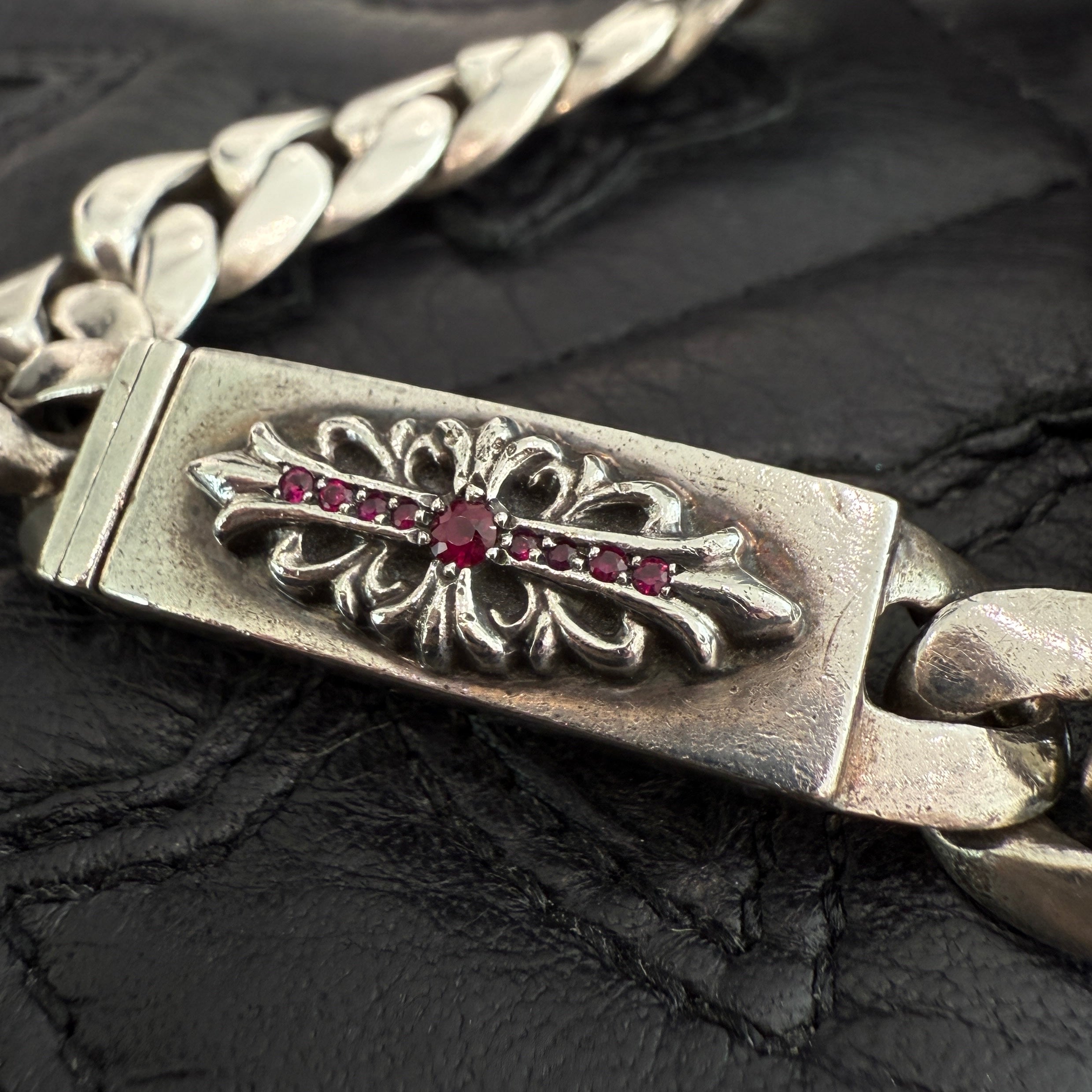 CHROME HEARTS Baby ID Floral Cross Bracelet Pave Ruby 20LINK クロムハーツ ベビー ID フローラルクロス ブレスレット パヴェルビー 20リンク シルバー925