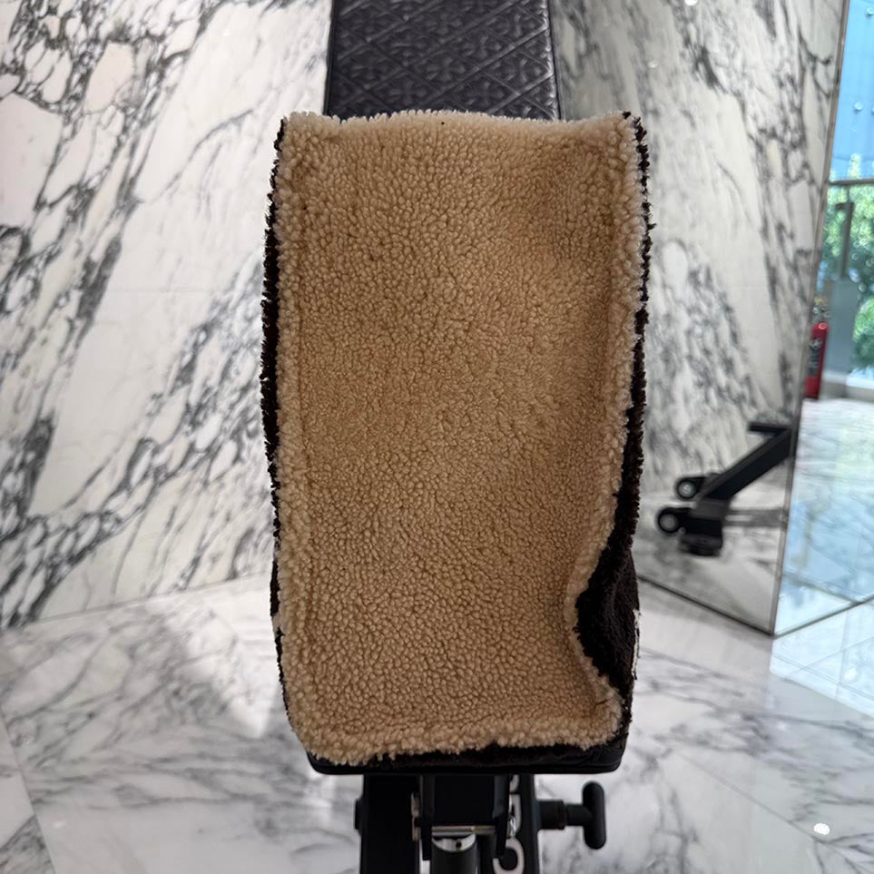 LOUIS VUITTON On the Go GM Monogram Teddy Shearing Tote Bag M55420 ルイヴィトン オンザゴー GM モノグラム・テディ シアリング トートバッグ