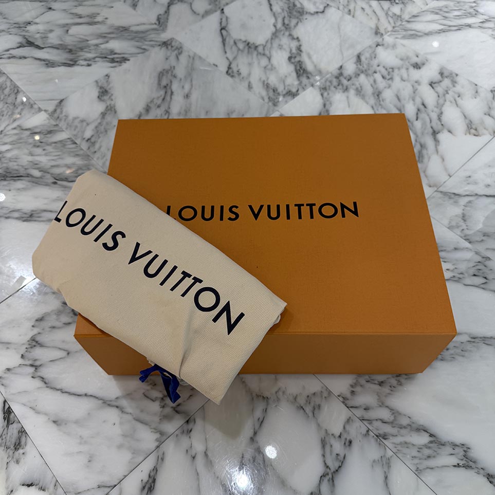 LOUIS VUITTON On the Go GM Monogram Teddy Shearing Tote Bag M55420 ルイヴィトン オンザゴー GM モノグラム・テディ シアリング トートバッグ