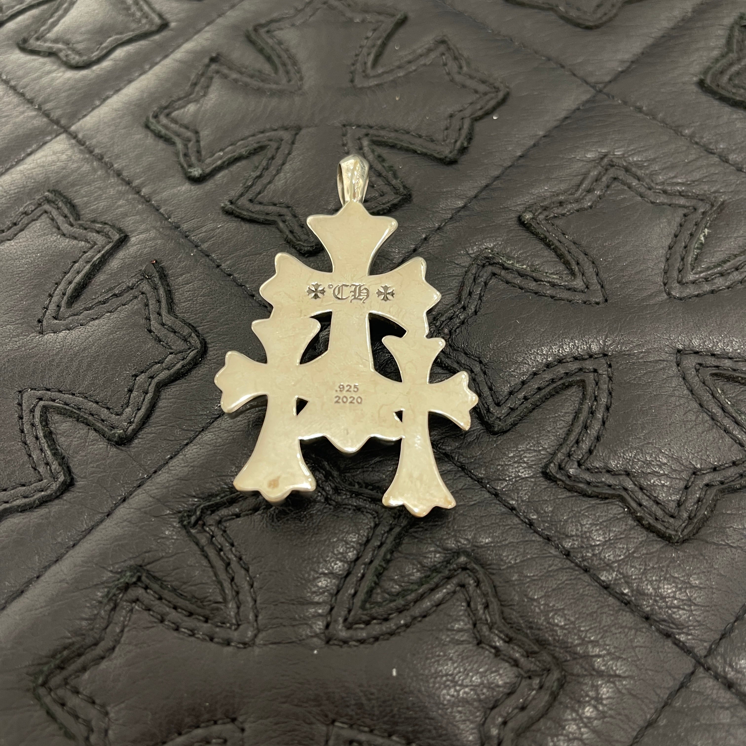 CHROME HEARTS TRIPLE CROSS NECKLESS Charm クロムハーツ トリプルクロス ネックレスチャーム シルバー925