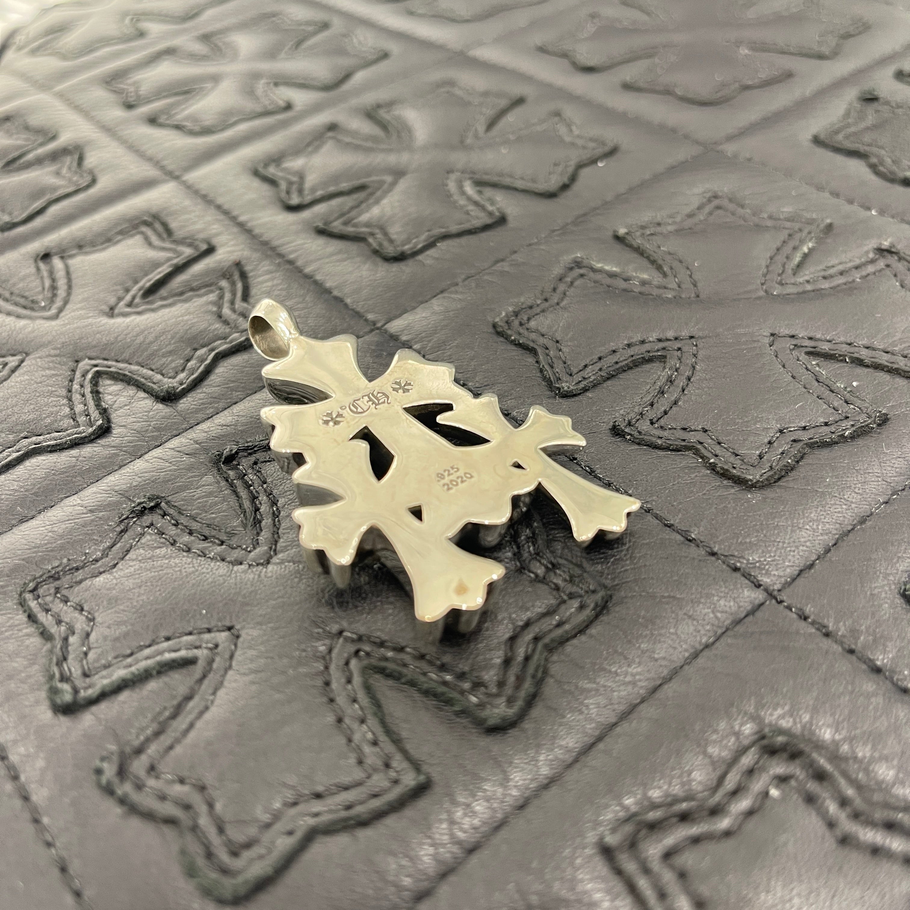 CHROME HEARTS TRIPLE CROSS NECKLESS Charm クロムハーツ トリプルクロス ネックレスチャーム シルバー925