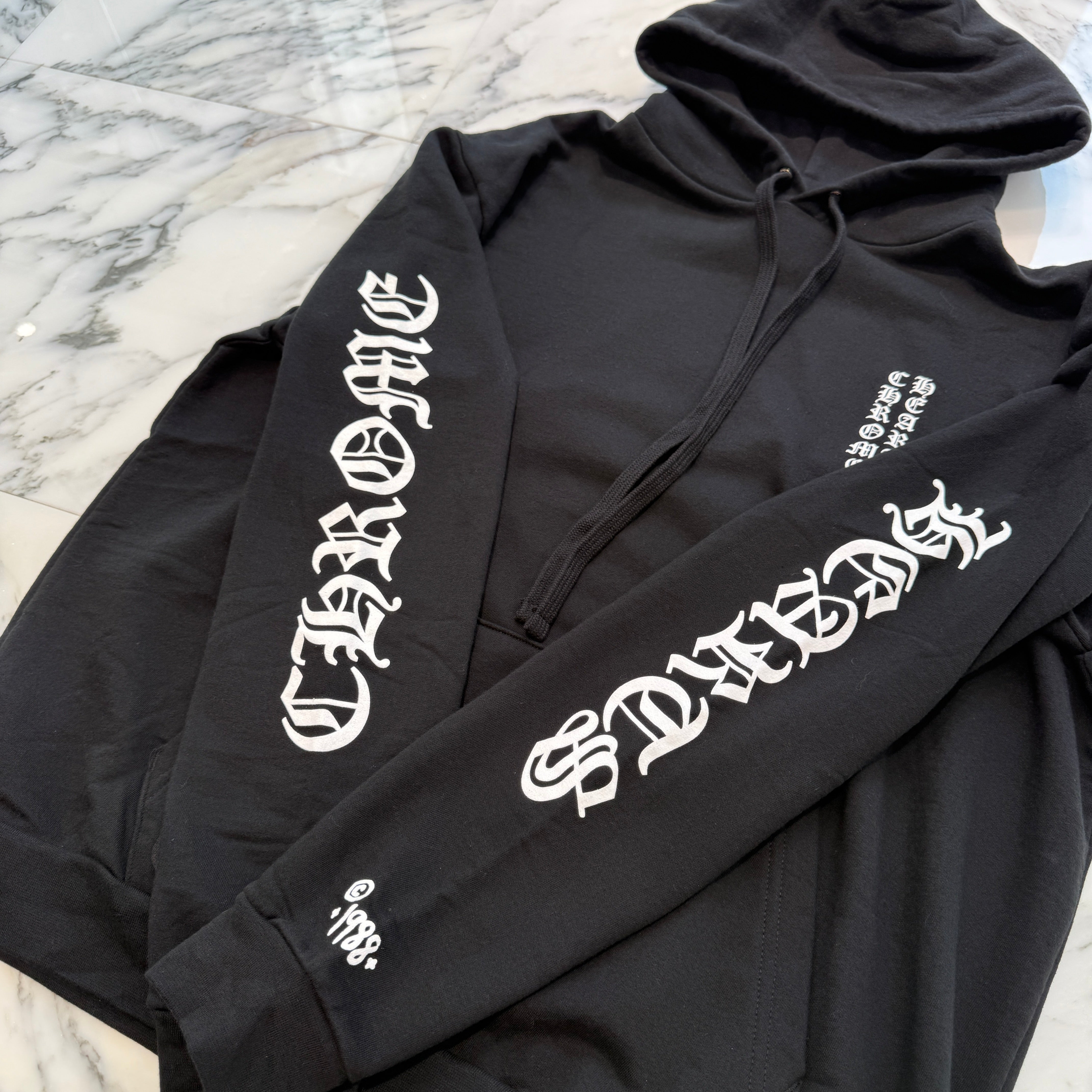 CHROME HEARTS 1988 Vertical Logo Pullover Hoodie Size L クロムハーツ 1988 ヴァーティカルロゴ プルオーバーフーディー サイズL