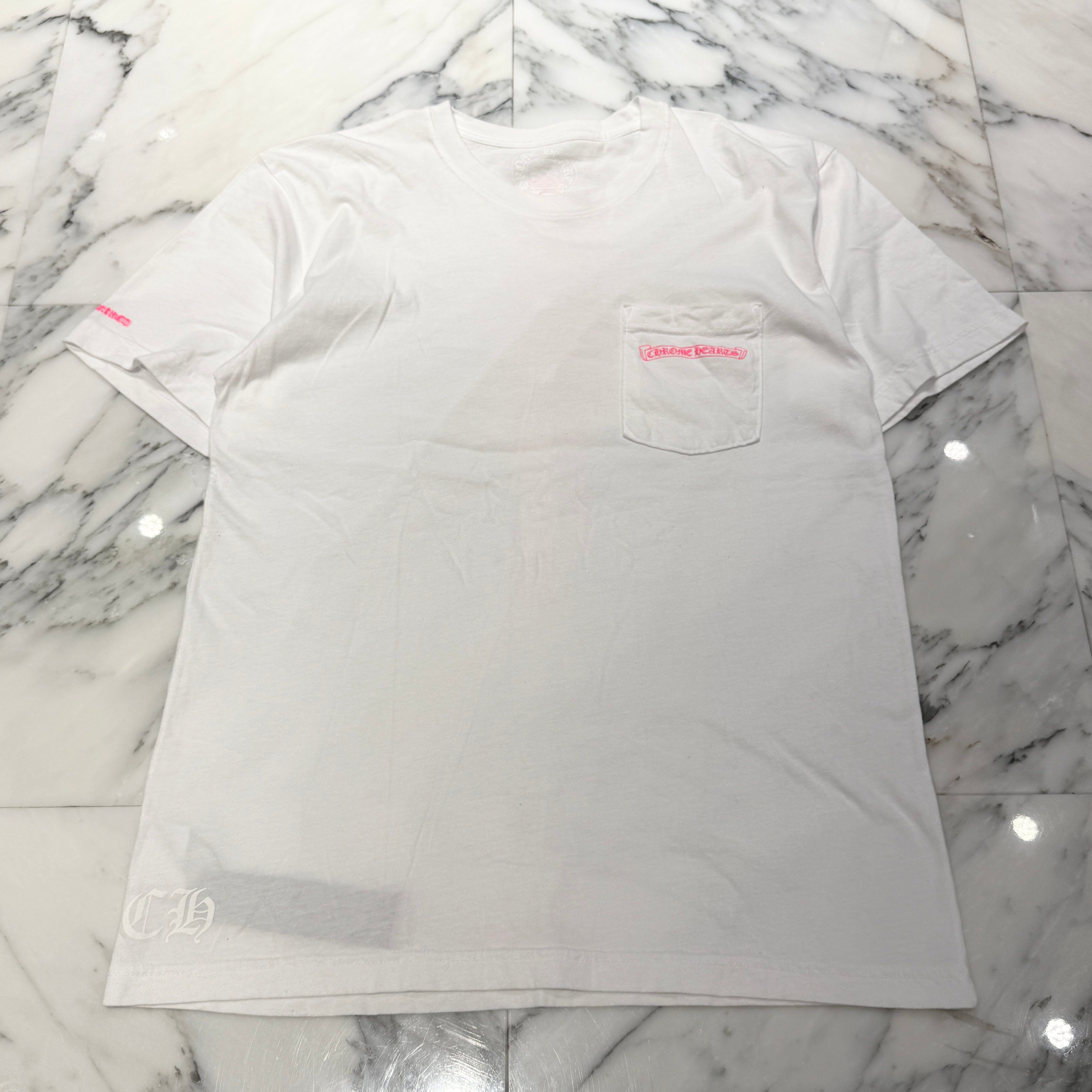 CHROME HEARTS Pink Made In Hollywood Vertical Logo Tee Size L