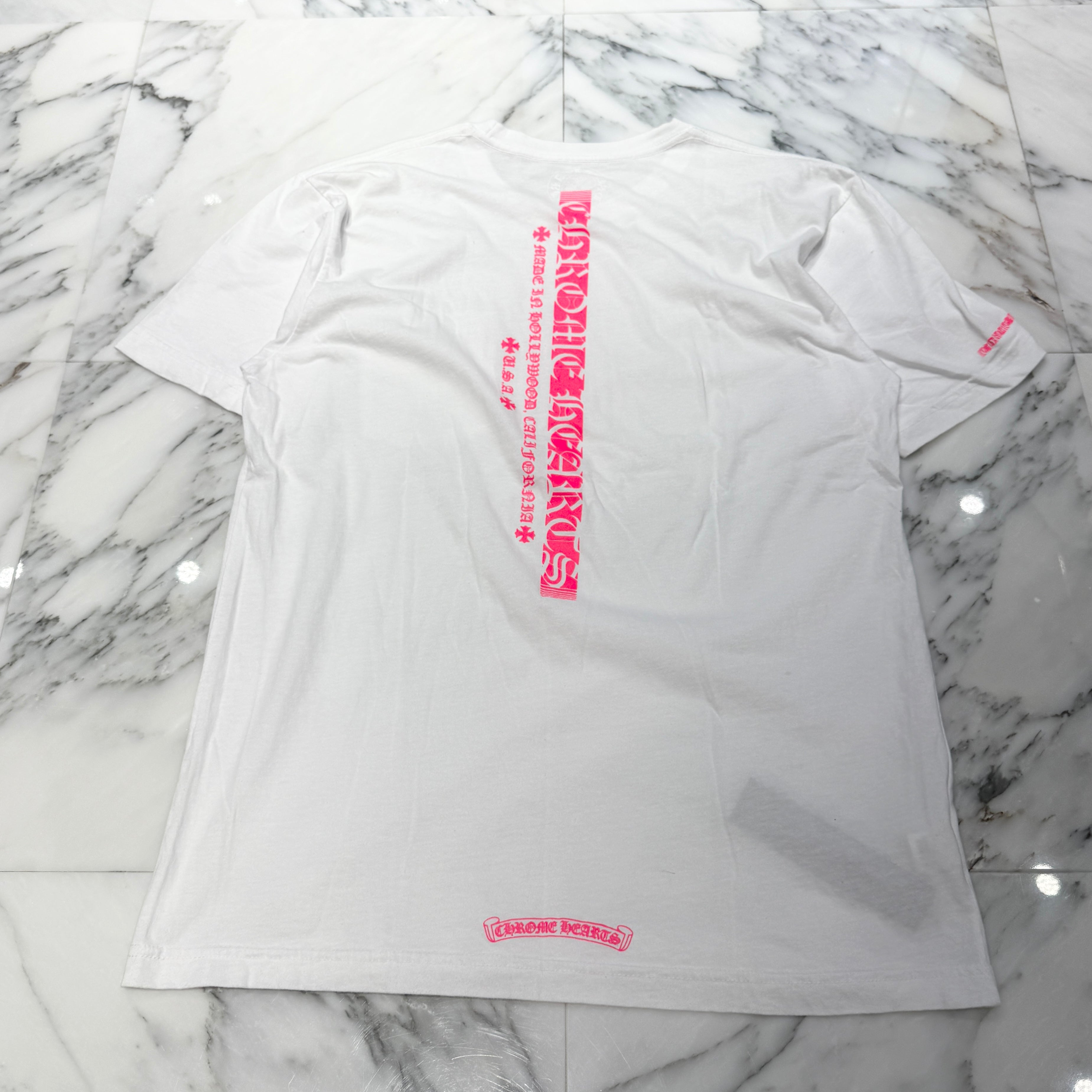 CHROME HEARTS Pink Made In Hollywood Vertical Logo Tee Size L