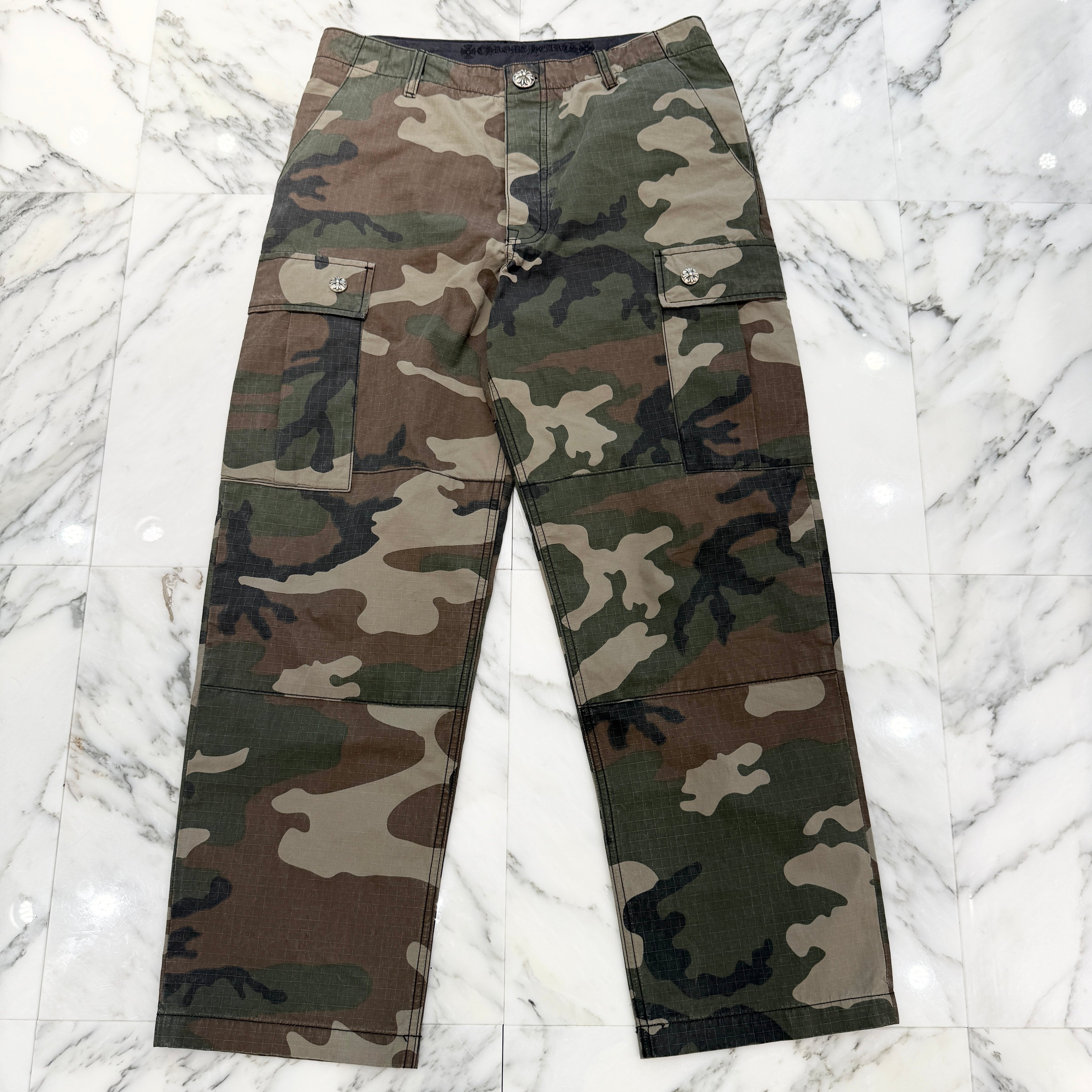 CHROME HEARTS Cross Ball Button Camo Cargo Pants Pants Size 33 クロムハーツ クロスボールボタン カモ カーゴパンツ サイズ33