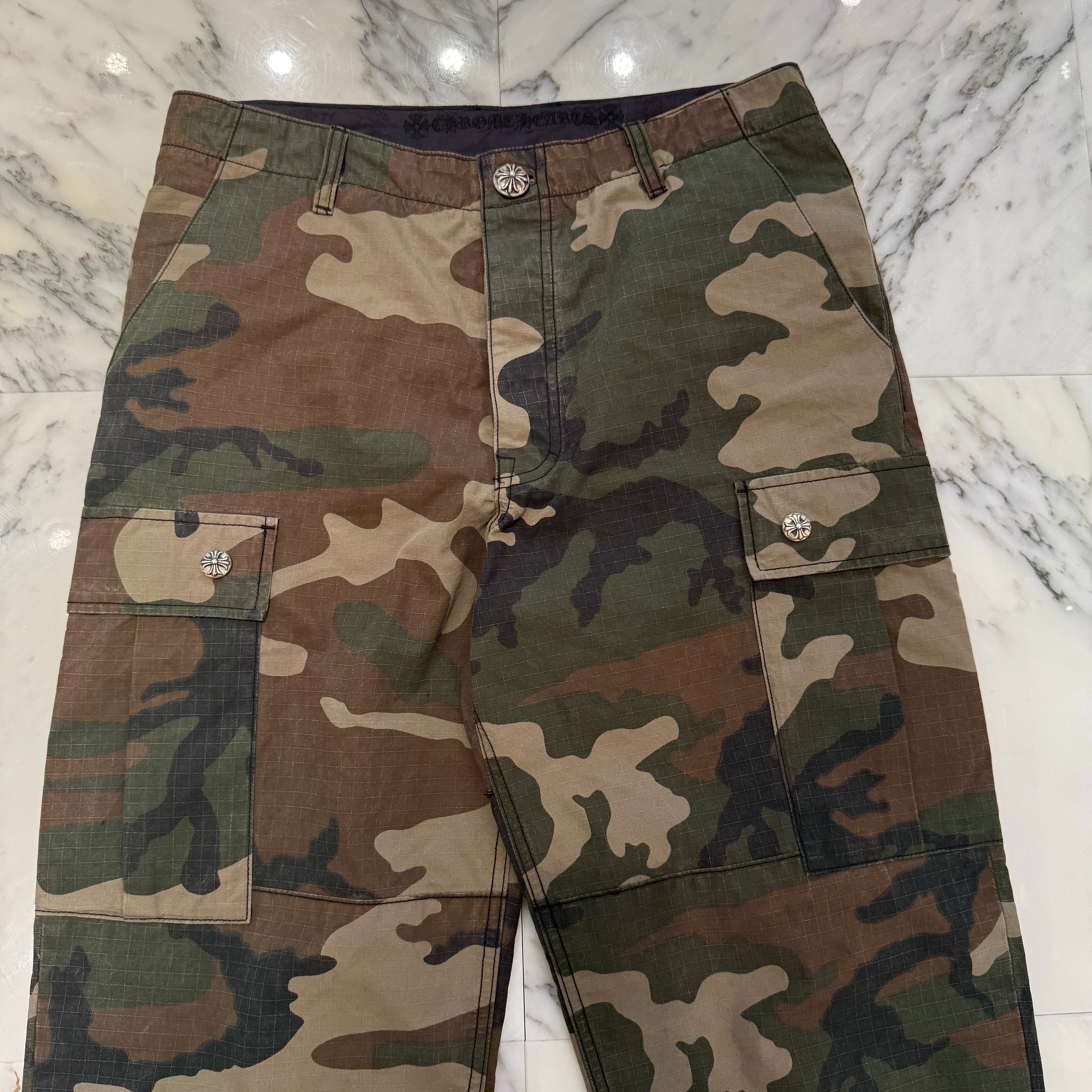 CHROME HEARTS Cross Ball Button Camo Cargo Pants Pants Size 33 クロムハーツ クロスボールボタン カモ カーゴパンツ サイズ33