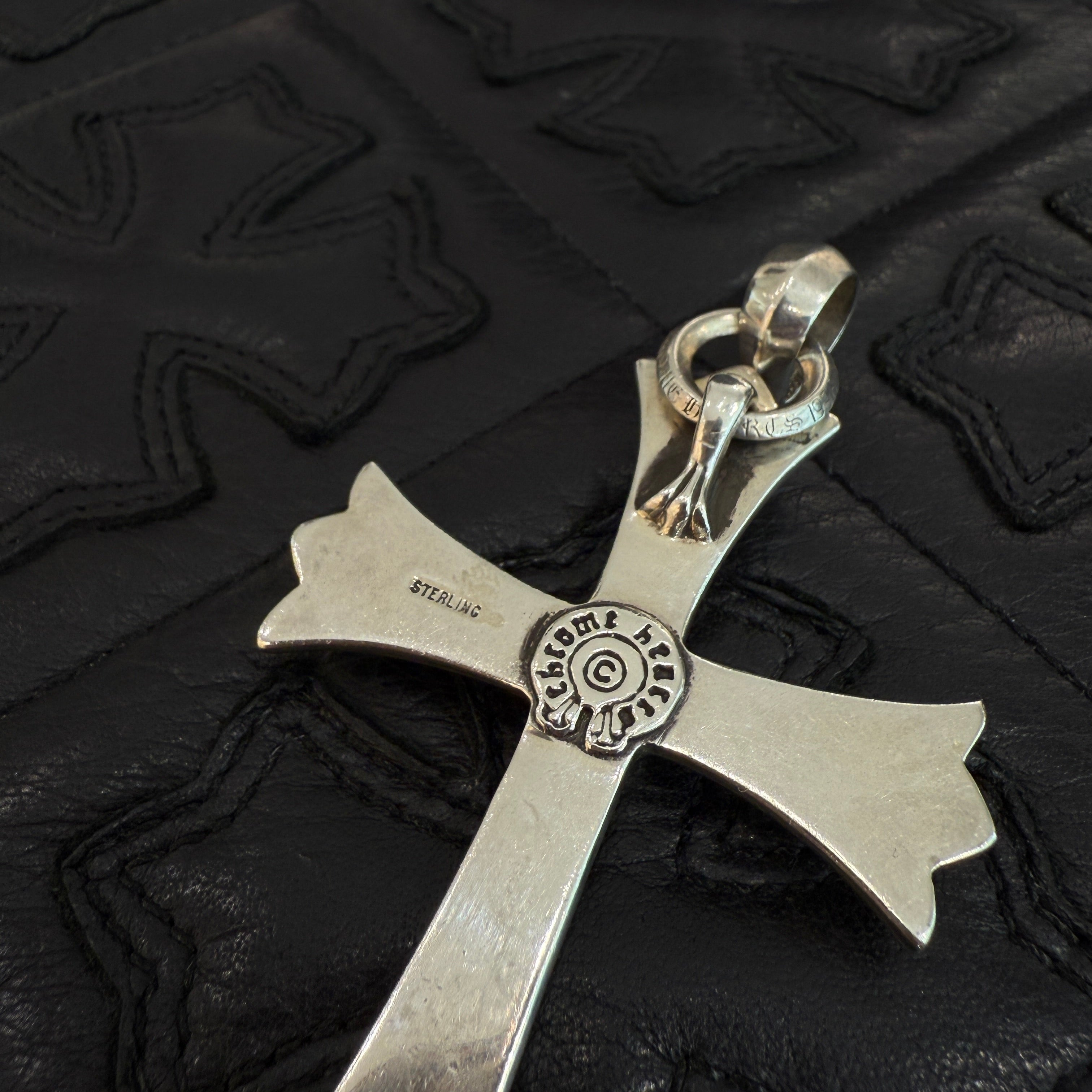 CHROME HEARTS Large Cross With Bail Pendant Top クロムハーツ ラージクロス ウィズ ベイル ペンダントトップ