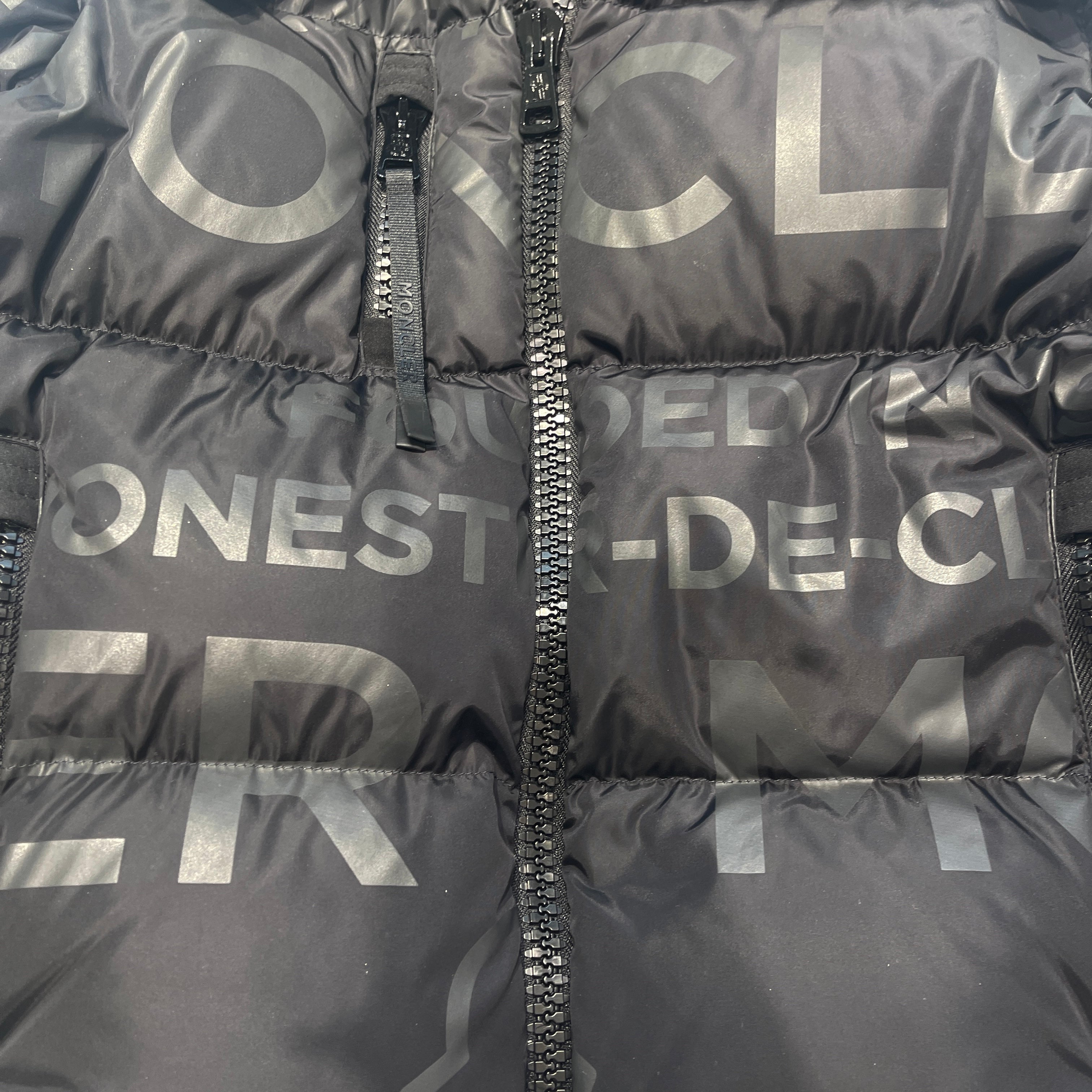 MONCLER 2022AW TARENTAISE GIUBBOTTO Down Jacket H20911A00211 Size 0 モンクレール タレンテーズ・ジュボット ダウンジャケット サイズ0
