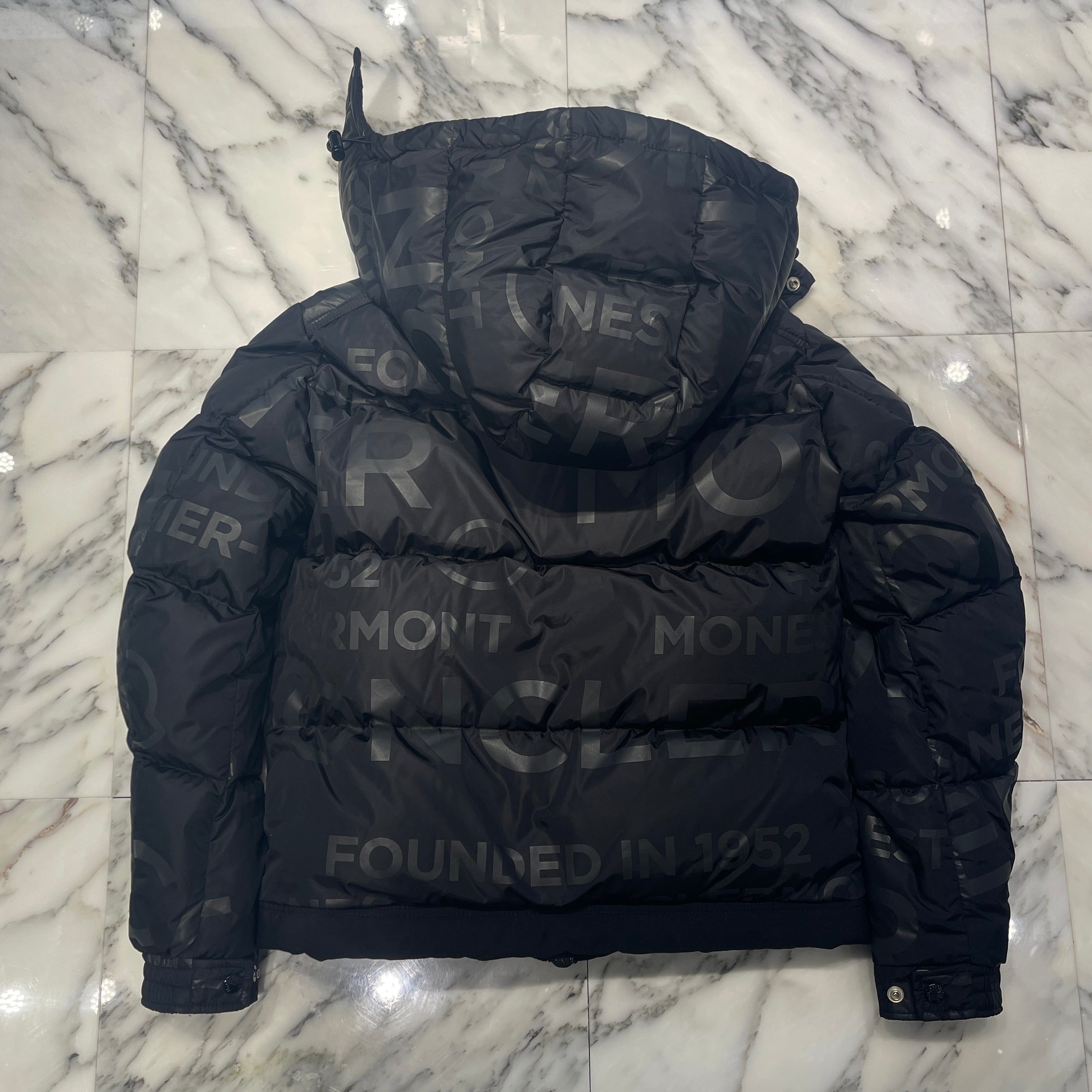 MONCLER 2022AW TARENTAISE GIUBBOTTO Down Jacket H20911A00211 Size 0 モンクレール タレンテーズ・ジュボット ダウンジャケット サイズ0