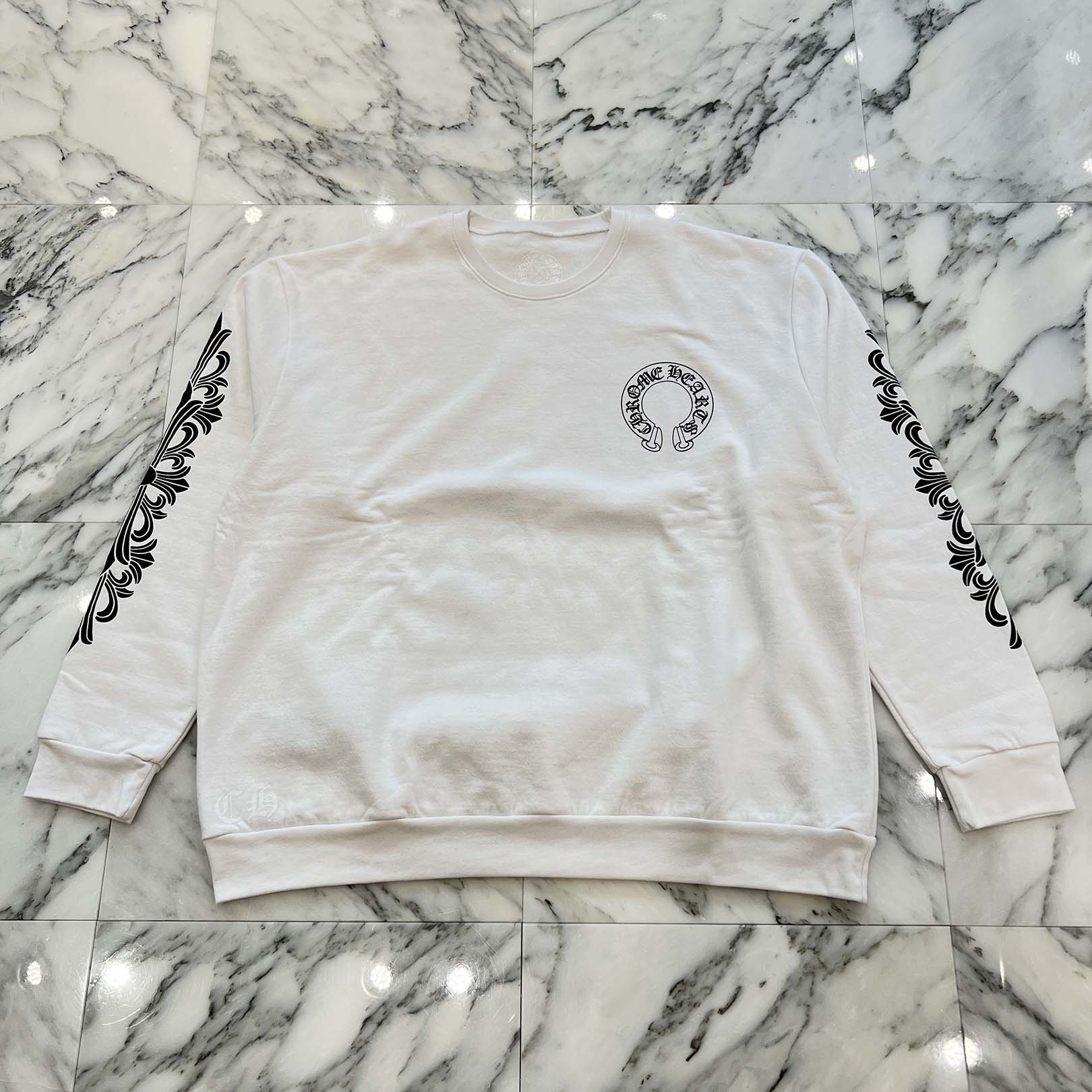 CHROME HEARTS Floral Cross Horseshoe Crewneck Sweat Shirts Size XL クロムハーツ フローラルクロス ホースシュー クルーネック スウェットシャツ サイズXL