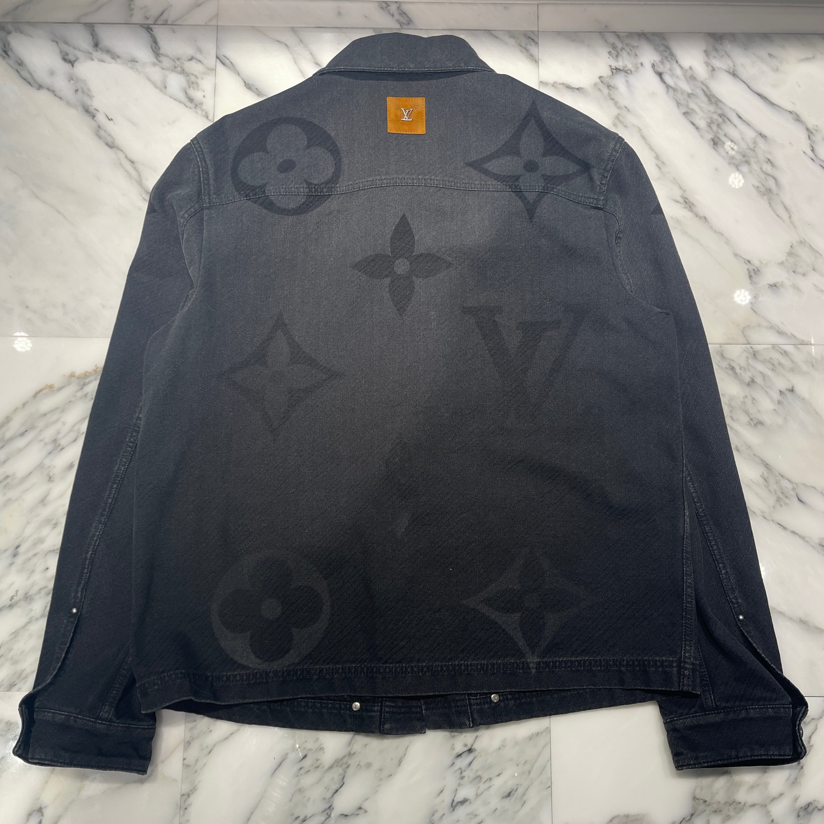 LOUIS VUITTON 2020SS Monogram Denim Jacket 1AFYCH Size 56 ルイヴィトン モノグラム デニム ジャケット サイズ56