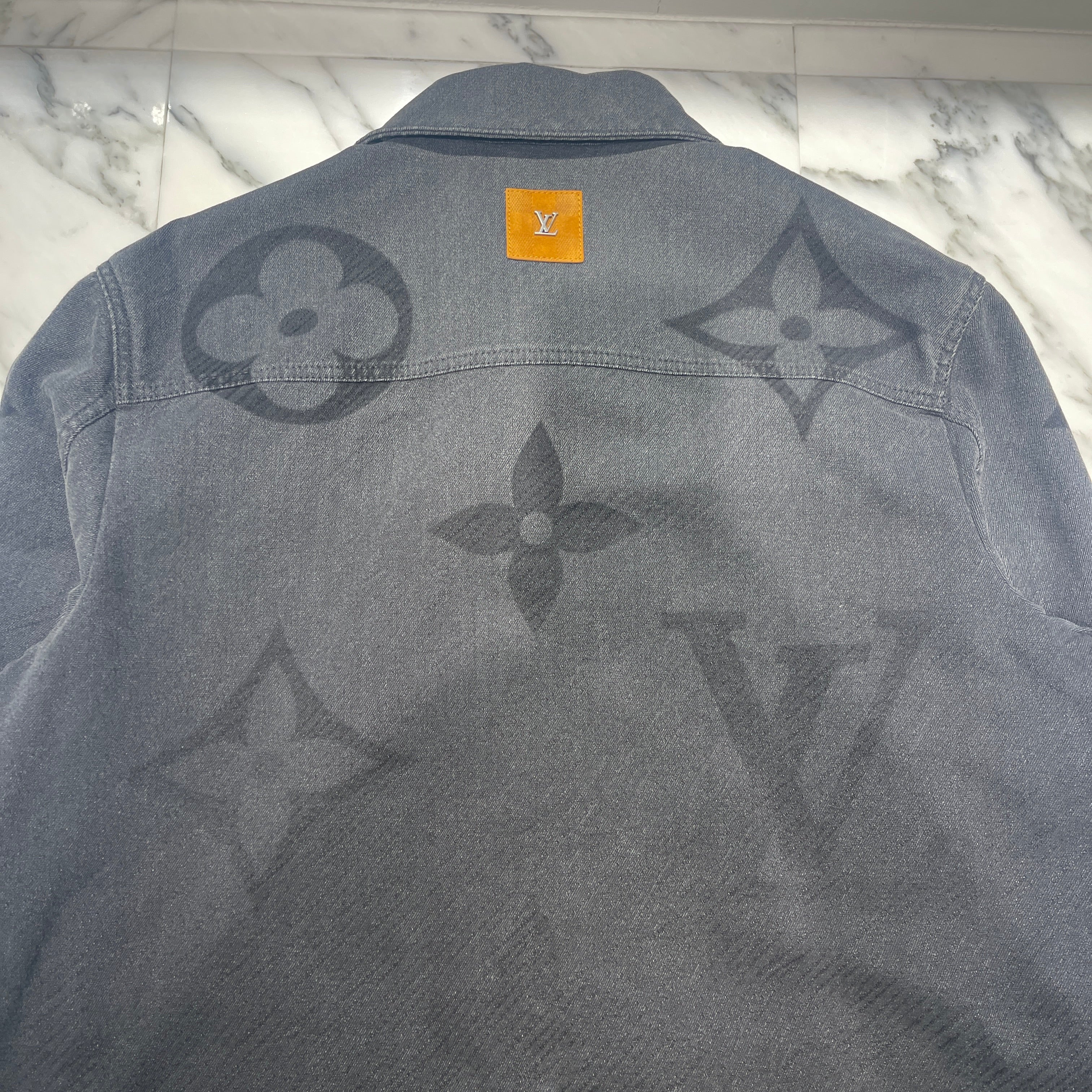 LOUIS VUITTON 2020SS Monogram Denim Jacket 1AFYCH Size 56 ルイヴィトン モノグラム デニム ジャケット サイズ56