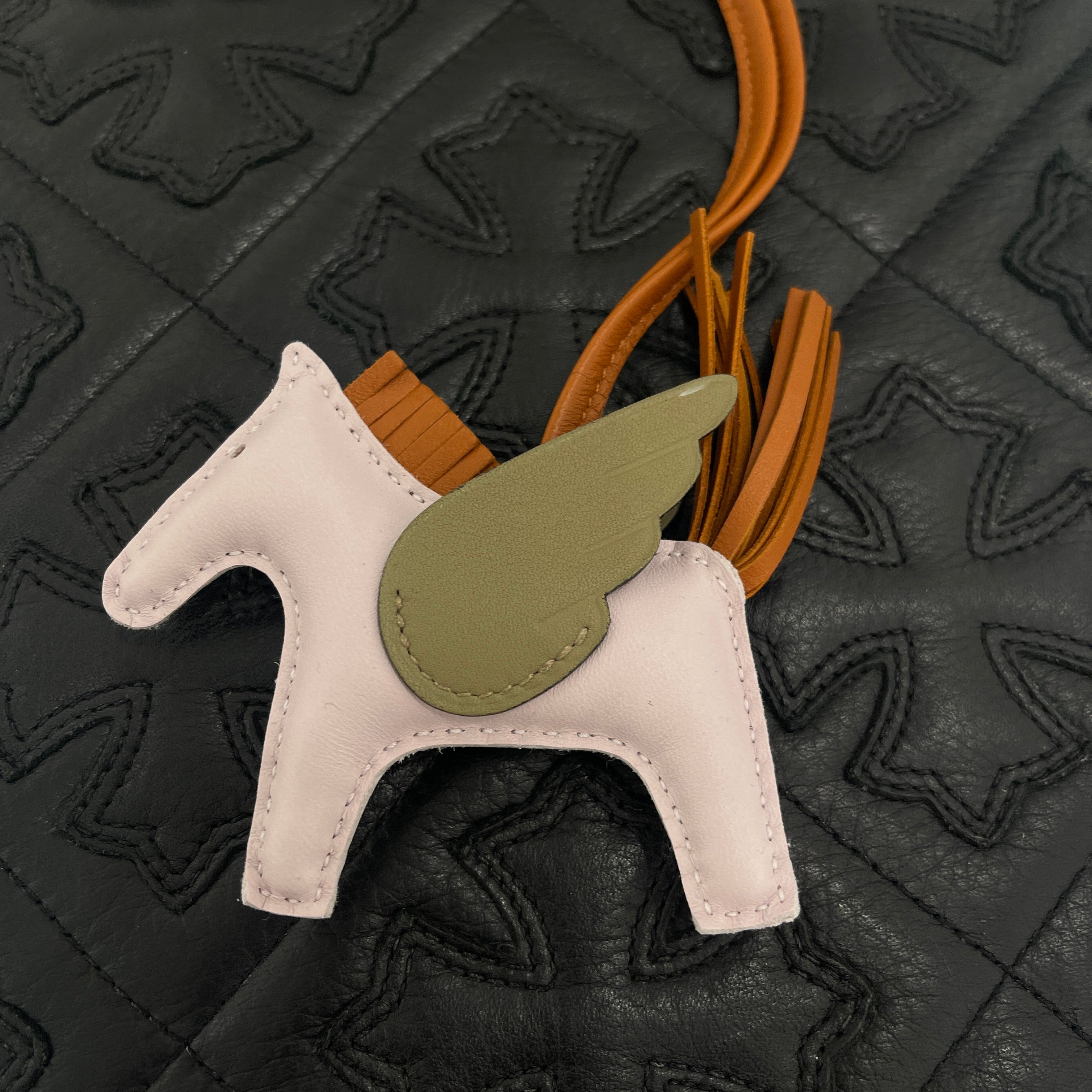 HERMES Rodeo Pegasus PM Charm W刻印 エルメス ロデオ ペガサス PM チャーム