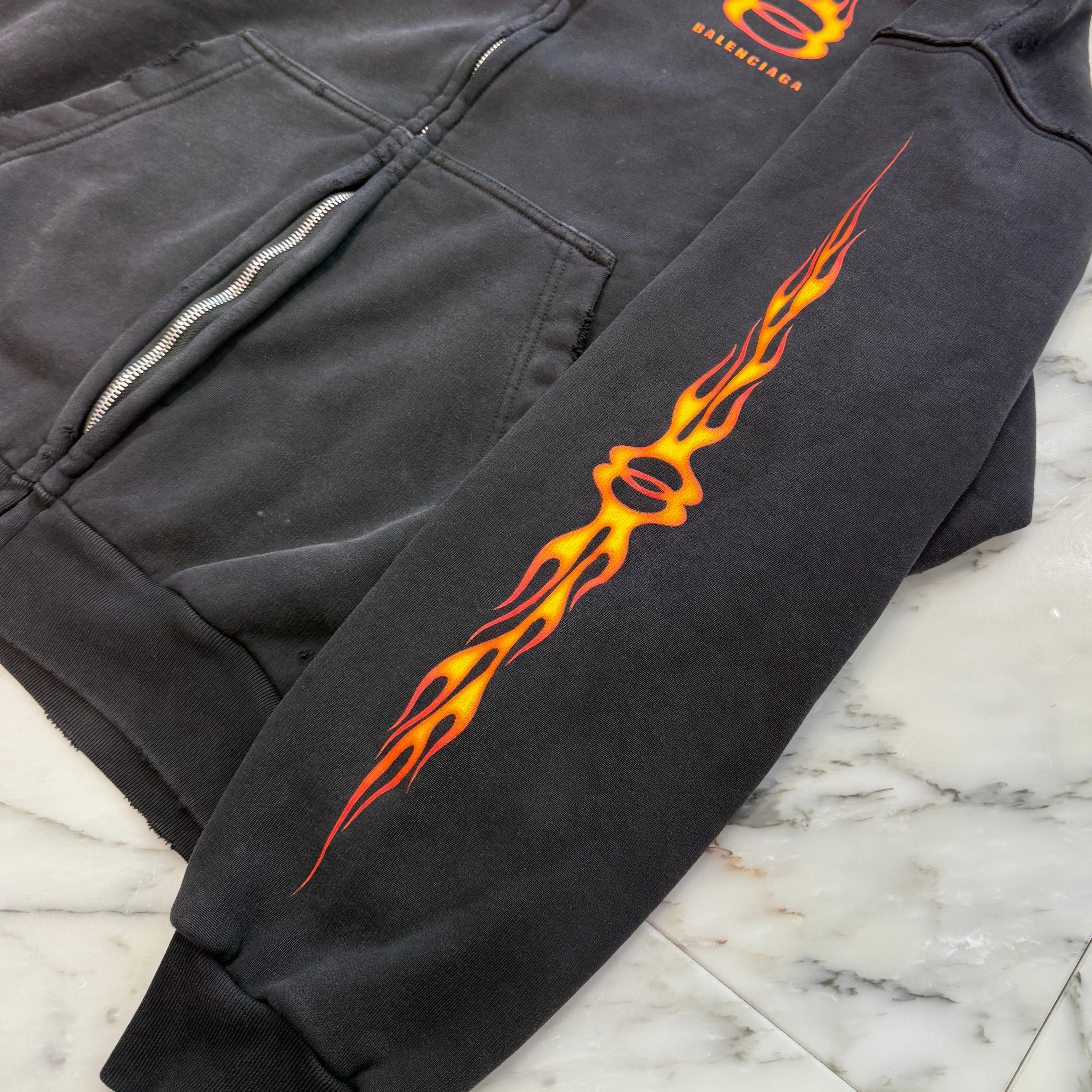 BALENCIAGA 2024SS Burning Unity Zip Up Hoodie 770939 TQVW9 Size S バレンシアガ バーニング ユニティ ジップアップフーディ サイズS