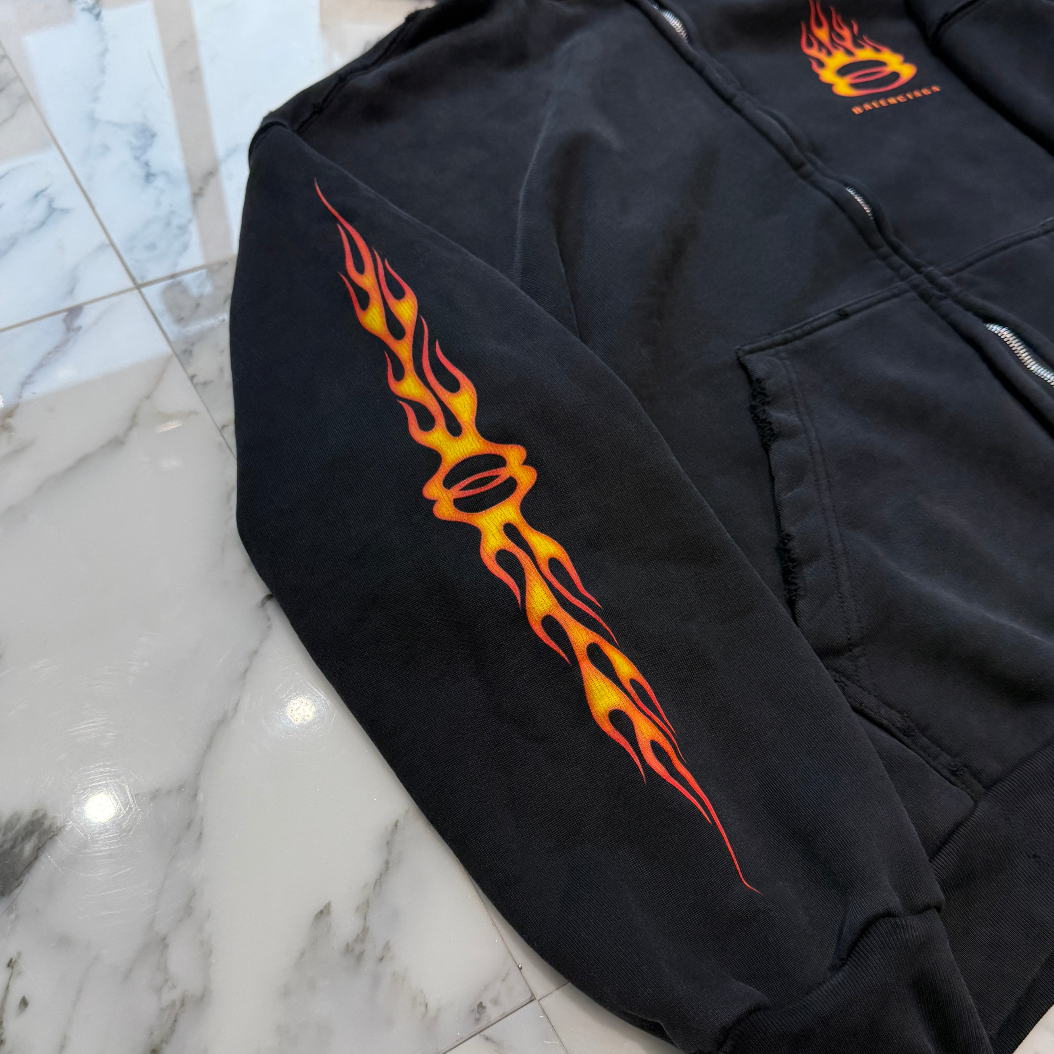 BALENCIAGA 2024SS Burning Unity Zip Up Hoodie 770939 TQVW9 Size S