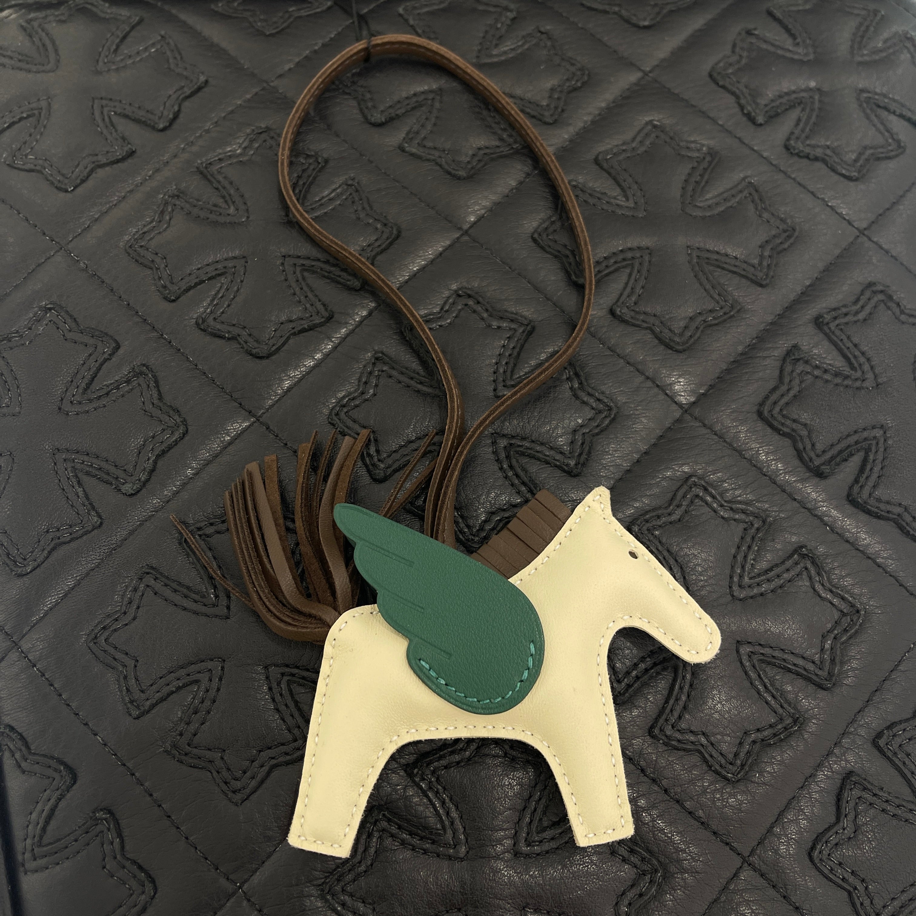 HERMES Rodeo Pegasus PM Charm W刻印 エルメス ロデオ ペガサス PM チャーム