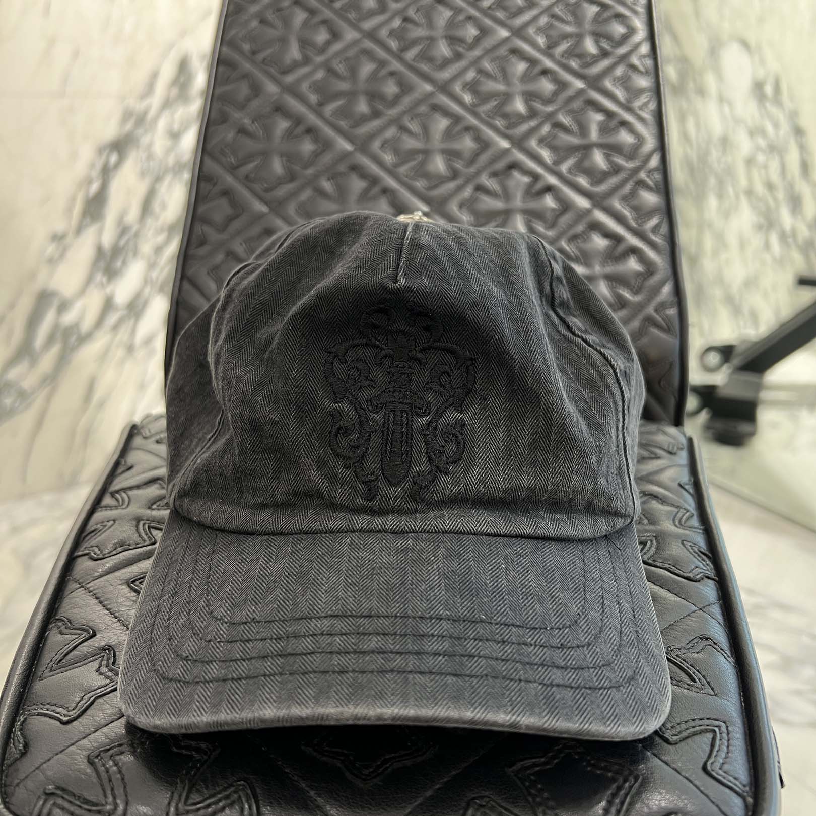 CHROME HEARTS 2024SS Vine Dagger Embroidery Herringbone Denim Trucker Cap Size ONE SIZE (53-60) クロムハーツ ヴァインダガー 刺繍 ヘリンボーン デニム トラッカーキャップ サイズONE SIZE (53-60)