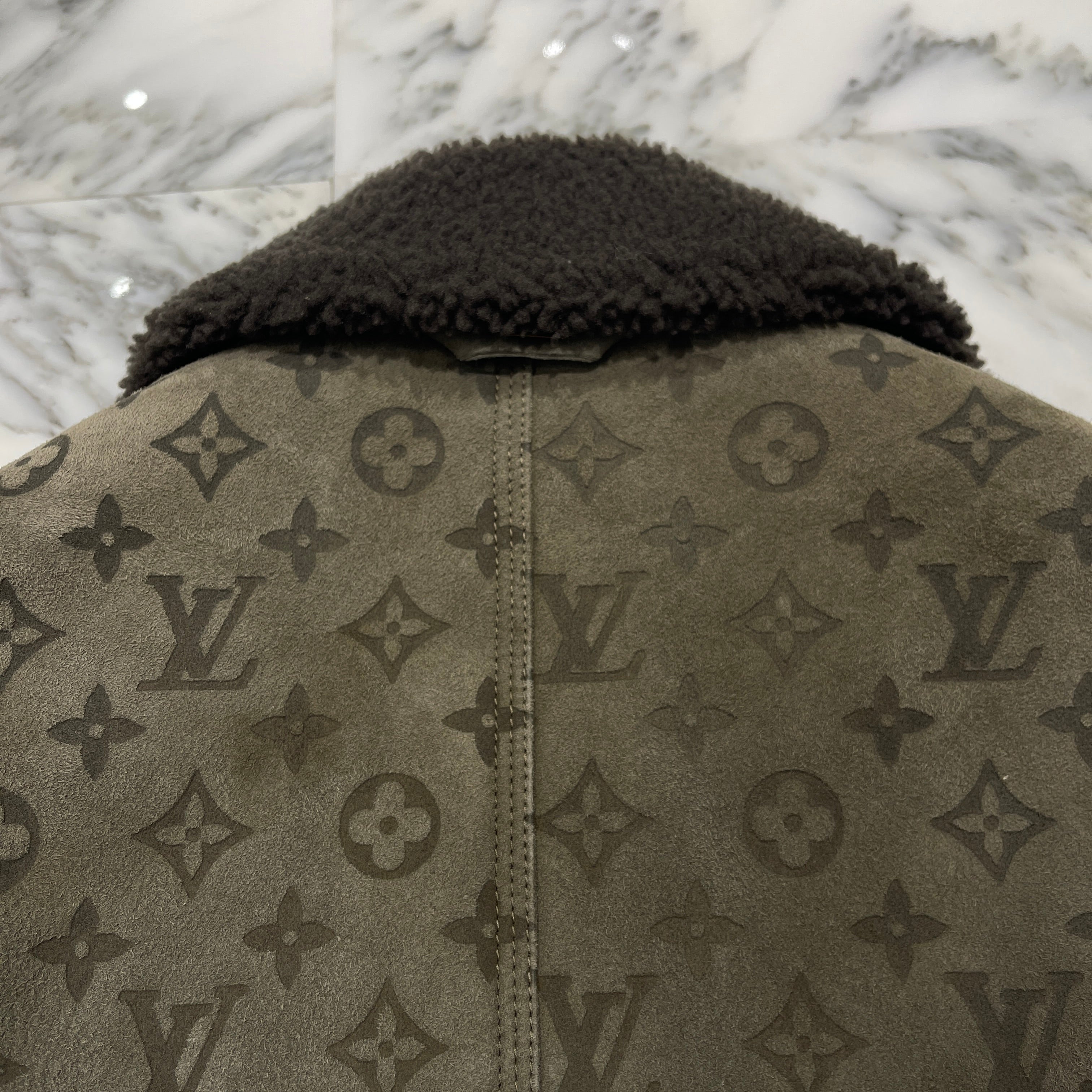 LOUIS VUITTON 2022SS LVSE Embossed Monogram Shearling Jacket 1A9K3H Size 48 ルイヴィトン エンボスモノグラム シアリング ジャケット サイズ48