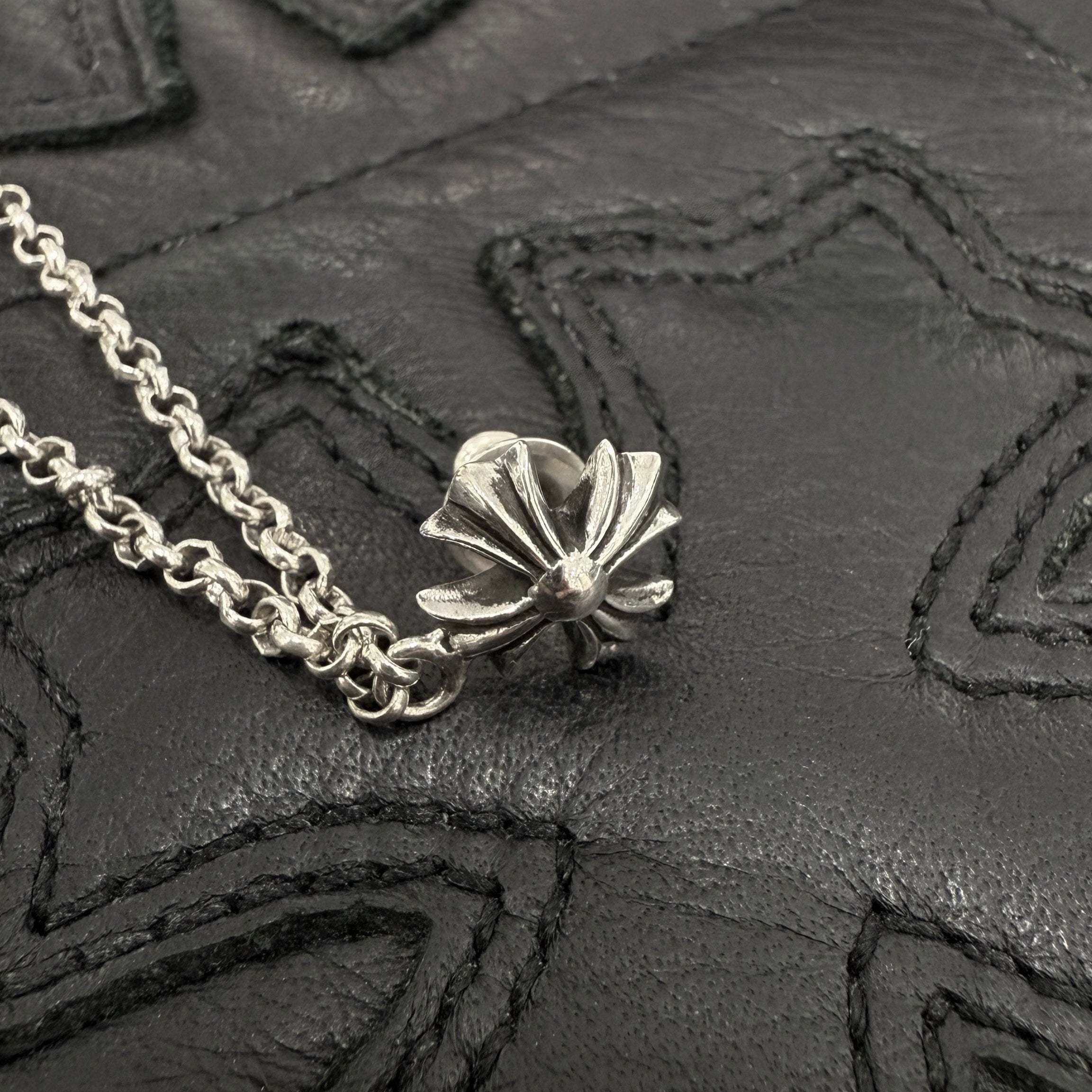 CHROME HEARTS CH Cross Double Dice Earrings クロムハーツ CHクロス