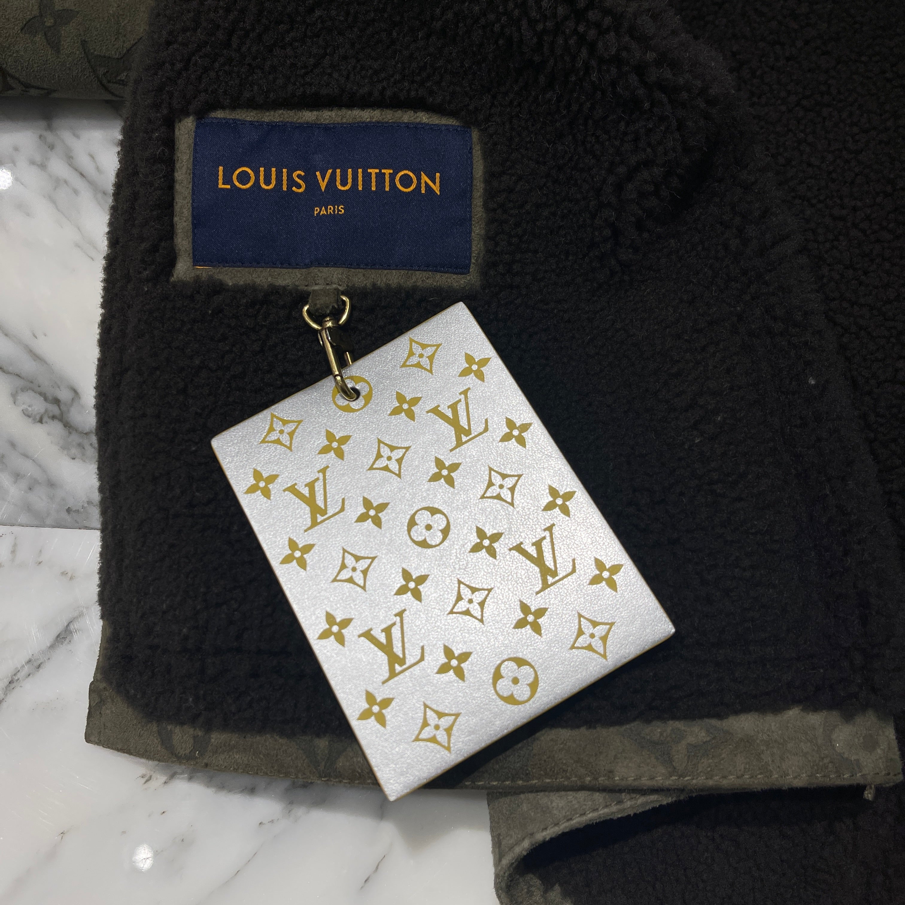 LOUIS VUITTON 2022SS LVSE Embossed Monogram Shearling Jacket 1A9K3H Size 48 ルイヴィトン エンボスモノグラム シアリング ジャケット サイズ48