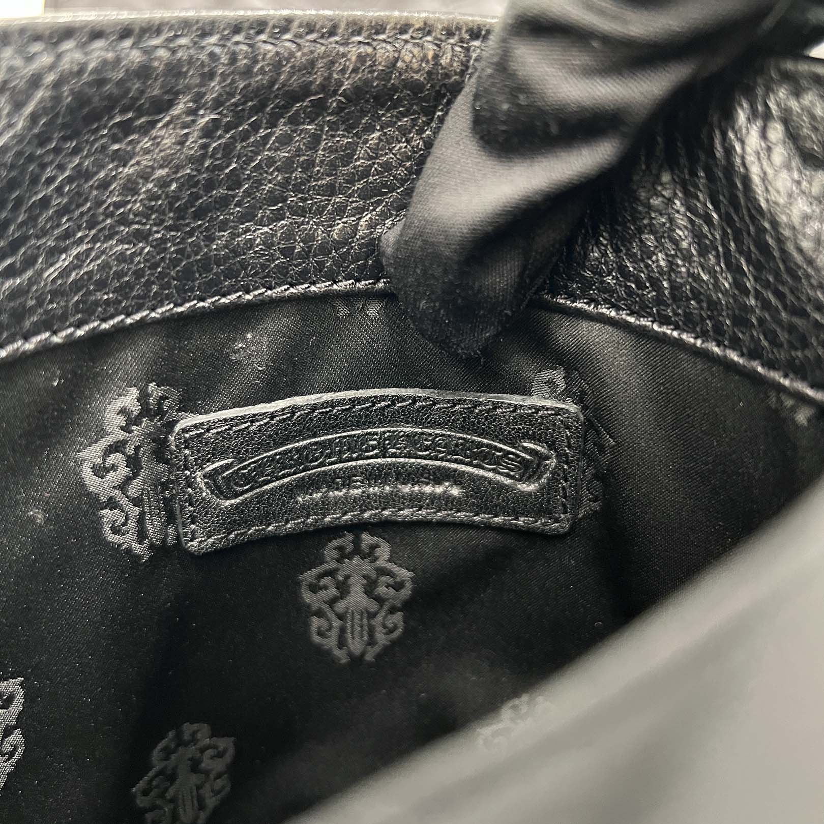 CHROME HEARTS Square Pocket 3 Cemetery Cross Leather Patch Shoulder Bag クロムハーツ スクエアポケット 3セメタリークロス レザーパッチ ショルダーバッグ