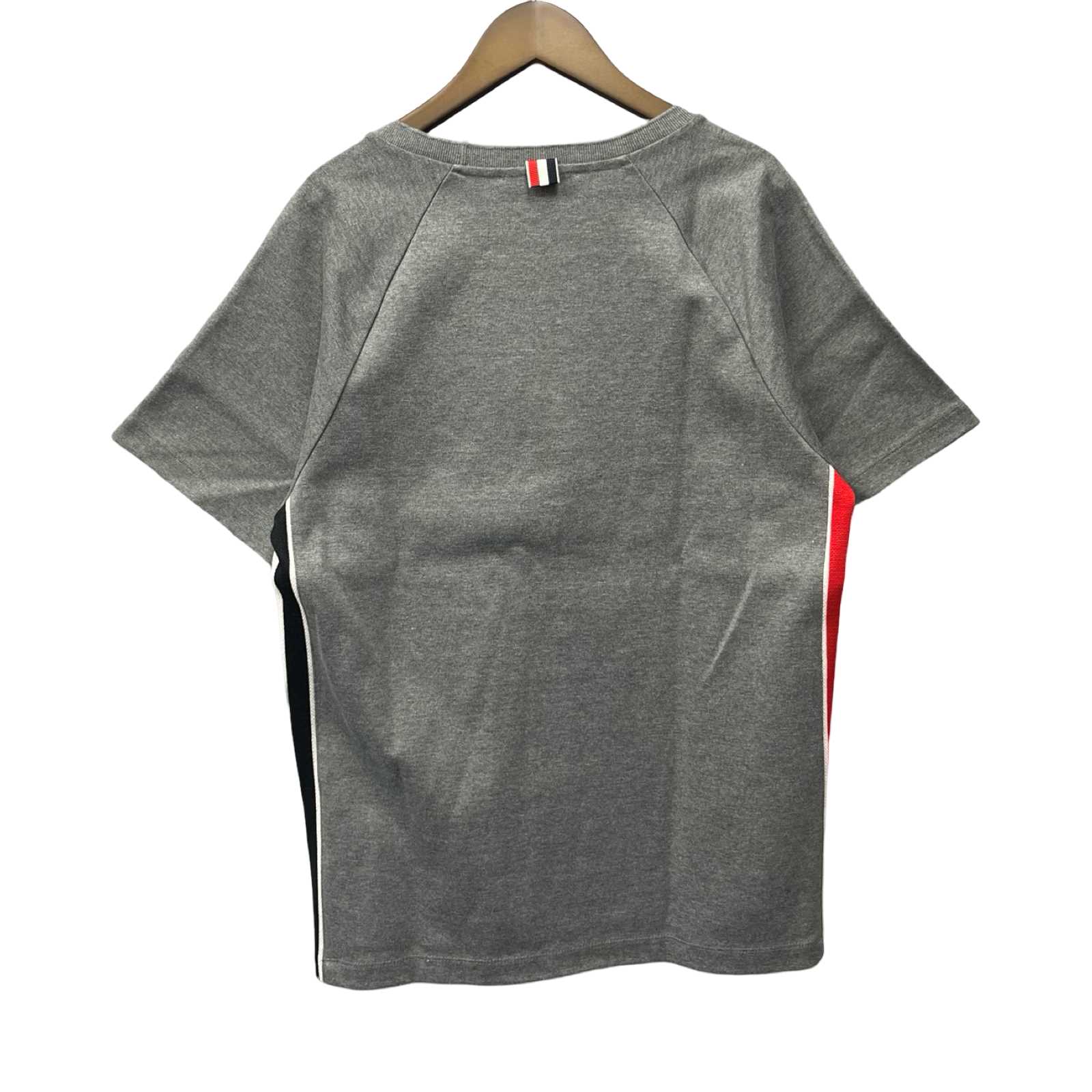 THOM BROWNE Medium Grey Cotton Interlocking RWB Stripe Short Sleeve Tee MJS114A-06168035 Size 1