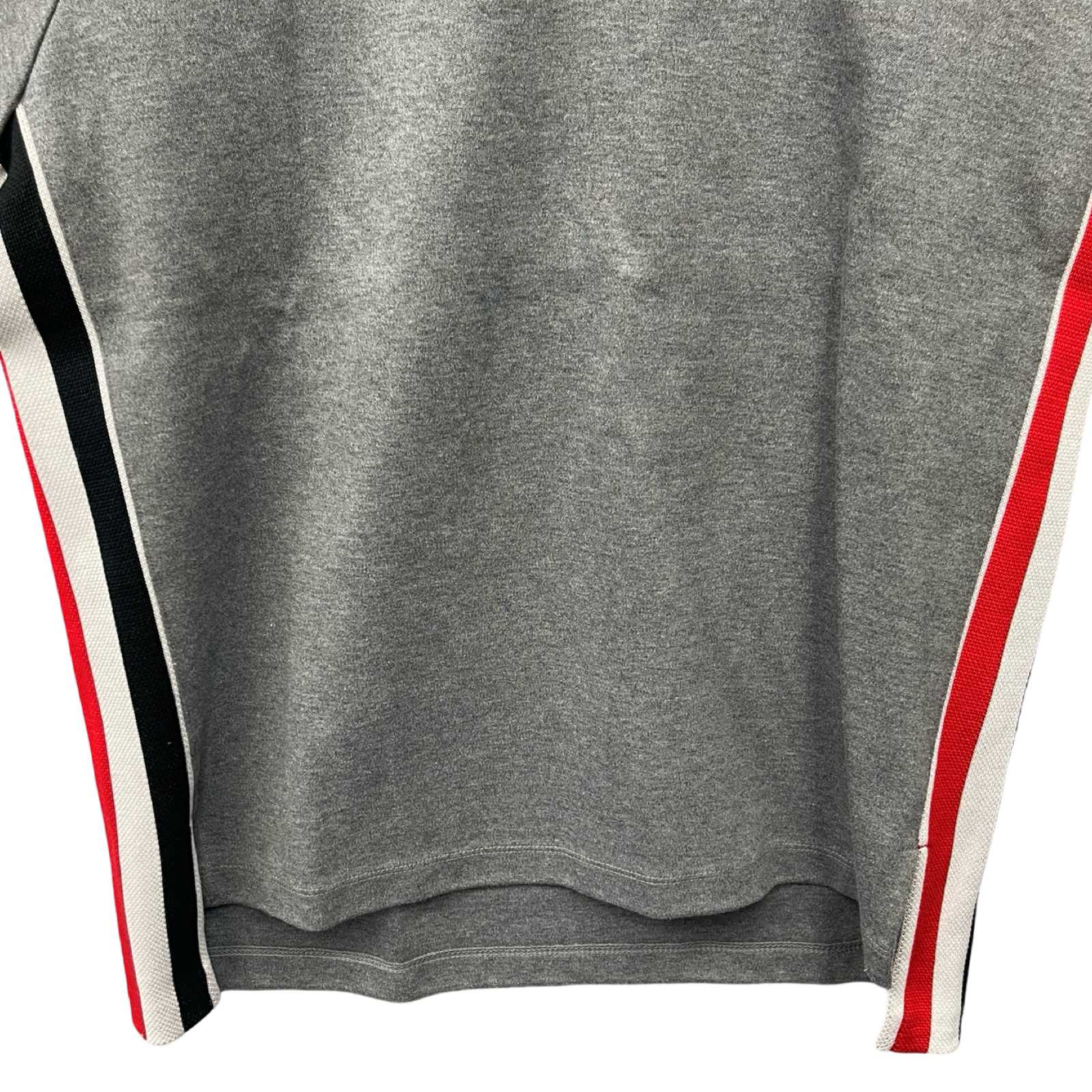 THOM BROWNE Medium Grey Cotton Interlocking RWB Stripe Short Sleeve Tee MJS114A-06168035 Size 1