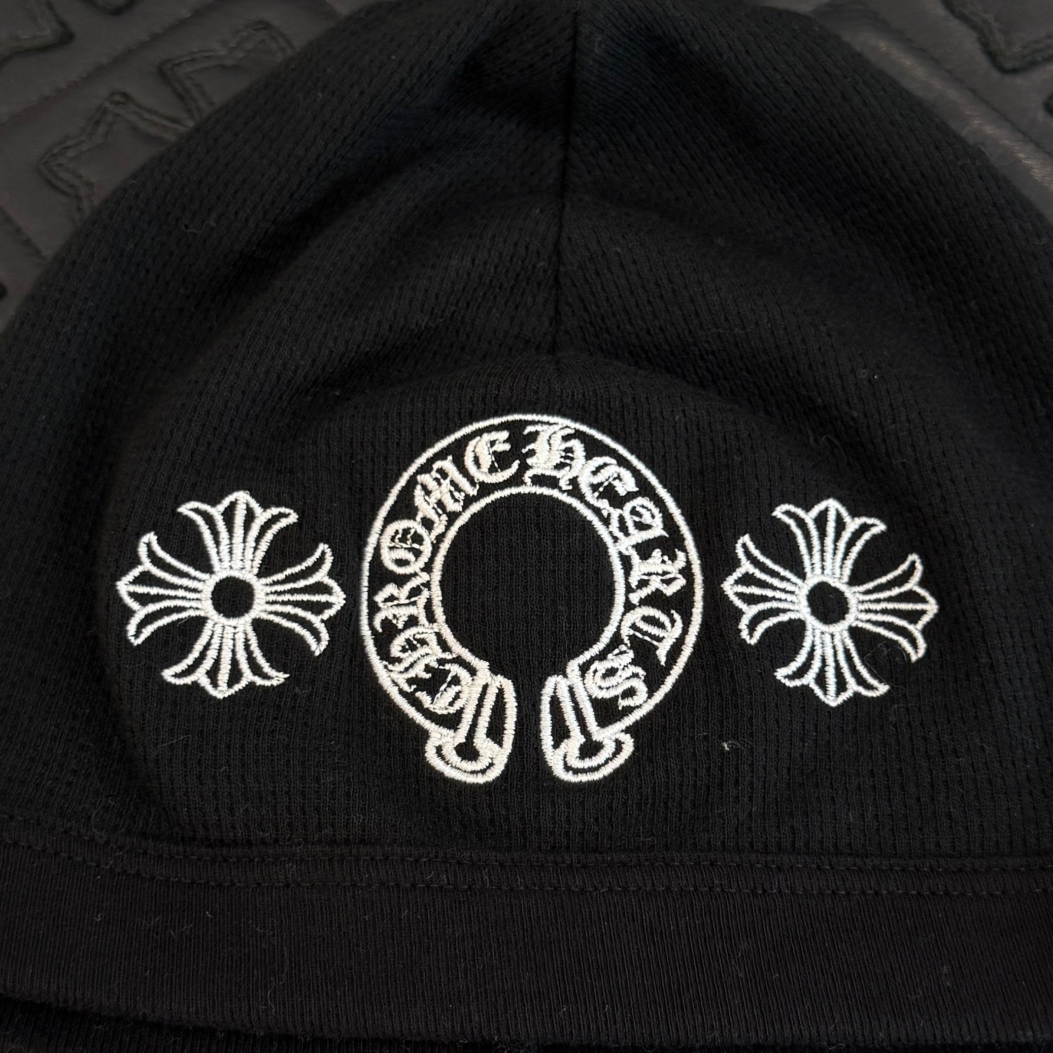 CHROME HEARTS CH Plus Horseshoe Embroidery Cotton Beanie Size ONE SIZE (23cm) クロムハーツ CHプラス ホースシュー 刺繍 コットン ビーニー サイズONE SIZE (23cm)