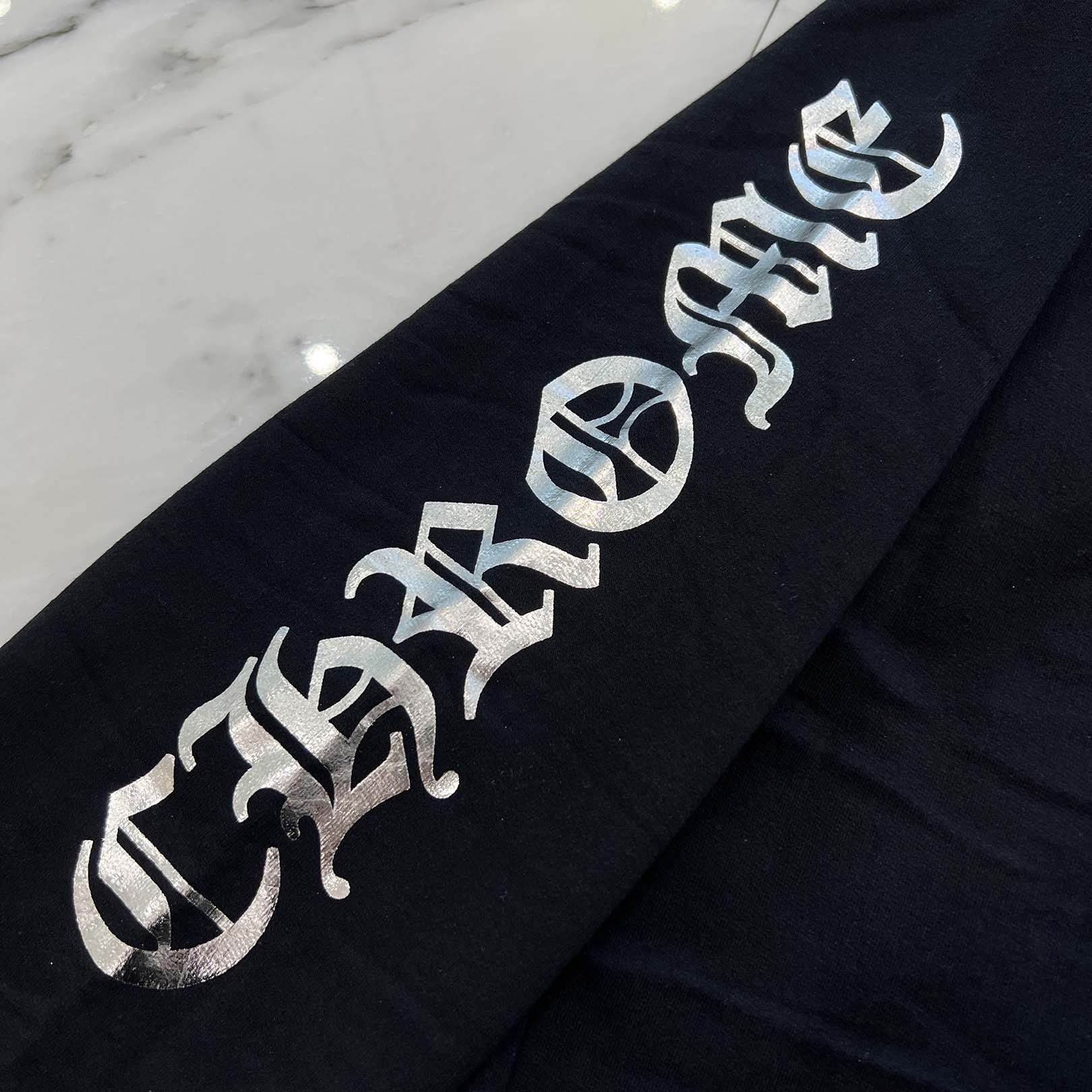 CHROME HEARTS 2025AW 1988 Silver Vertical Logo Pullover Hoodie Size XXL クロムハーツ 1988 シルバー ヴァーティカルロゴ プルオーバーフーディー サイズXXL