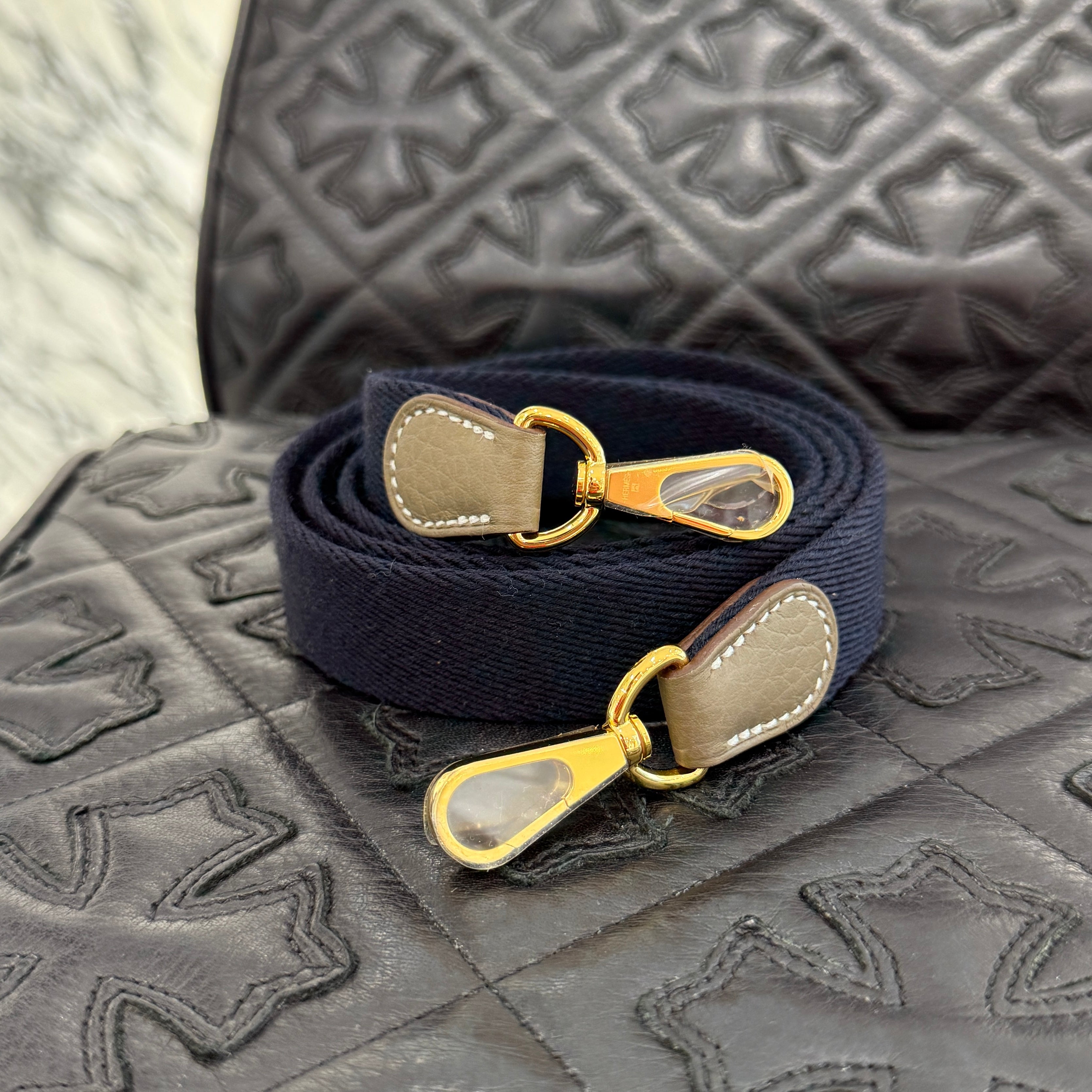 HERMES Evelyn Amazon TPM "Etoupe" W刻印 エルメス エブリン アマゾン TPM "エトゥープ" レザーショルダーバッグ W刻印