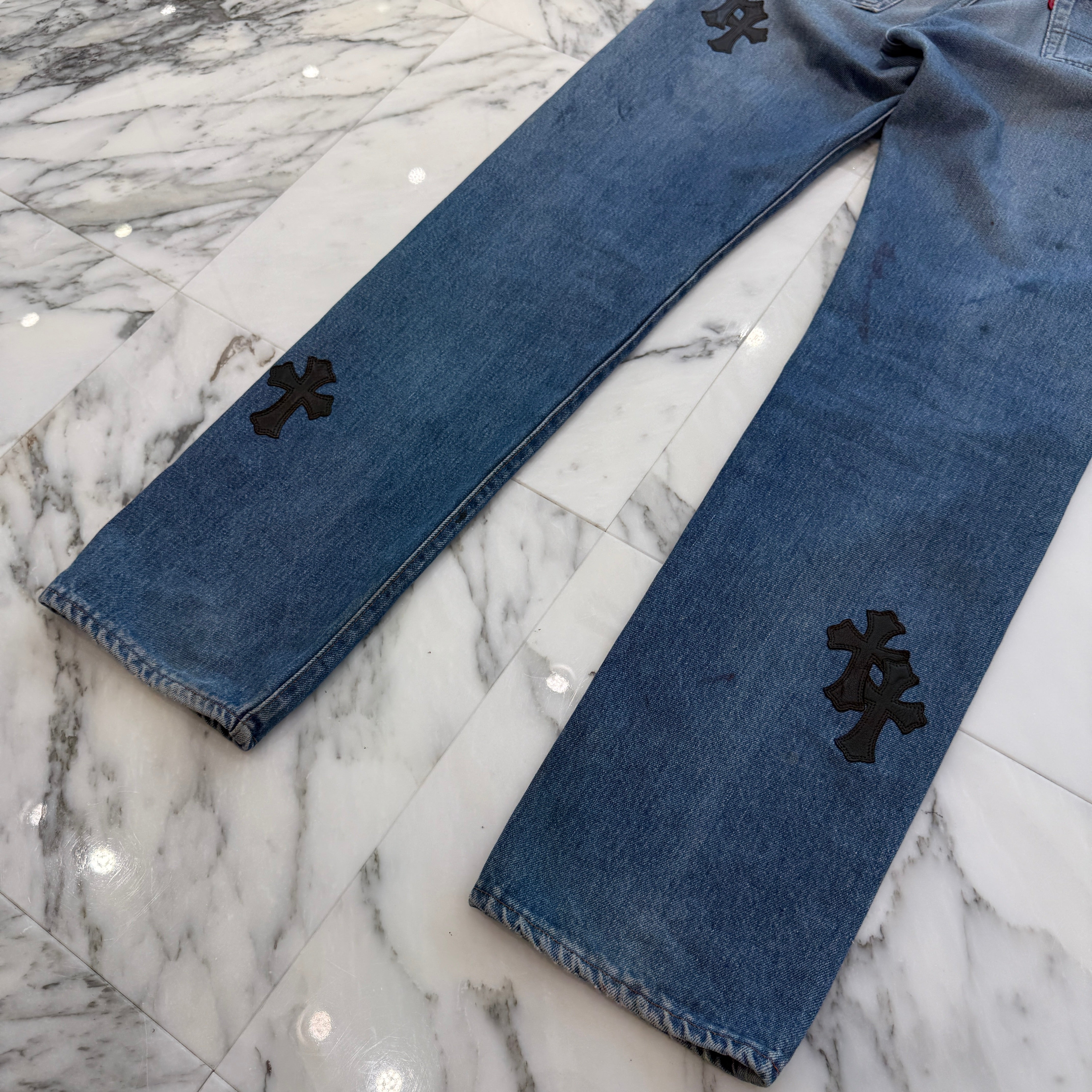 CHROME HEARTS × Levi's 501 VNTG Cross Leather Patch Jeans Size 29 クロムハーツ × リーバイス501 ヴィンテージ クロスレザーパッチ ジーンズ デニムパンツ サイズ29