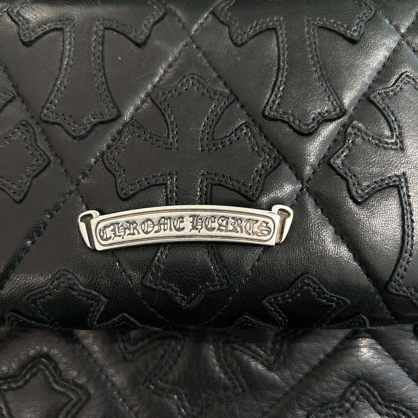 CHROME HEARTS Cemetery Cross Leather Patch Quilting Leather Wallet クロムハーツ セメタリークロス レザーパッチ キルティングレザー ウォレット