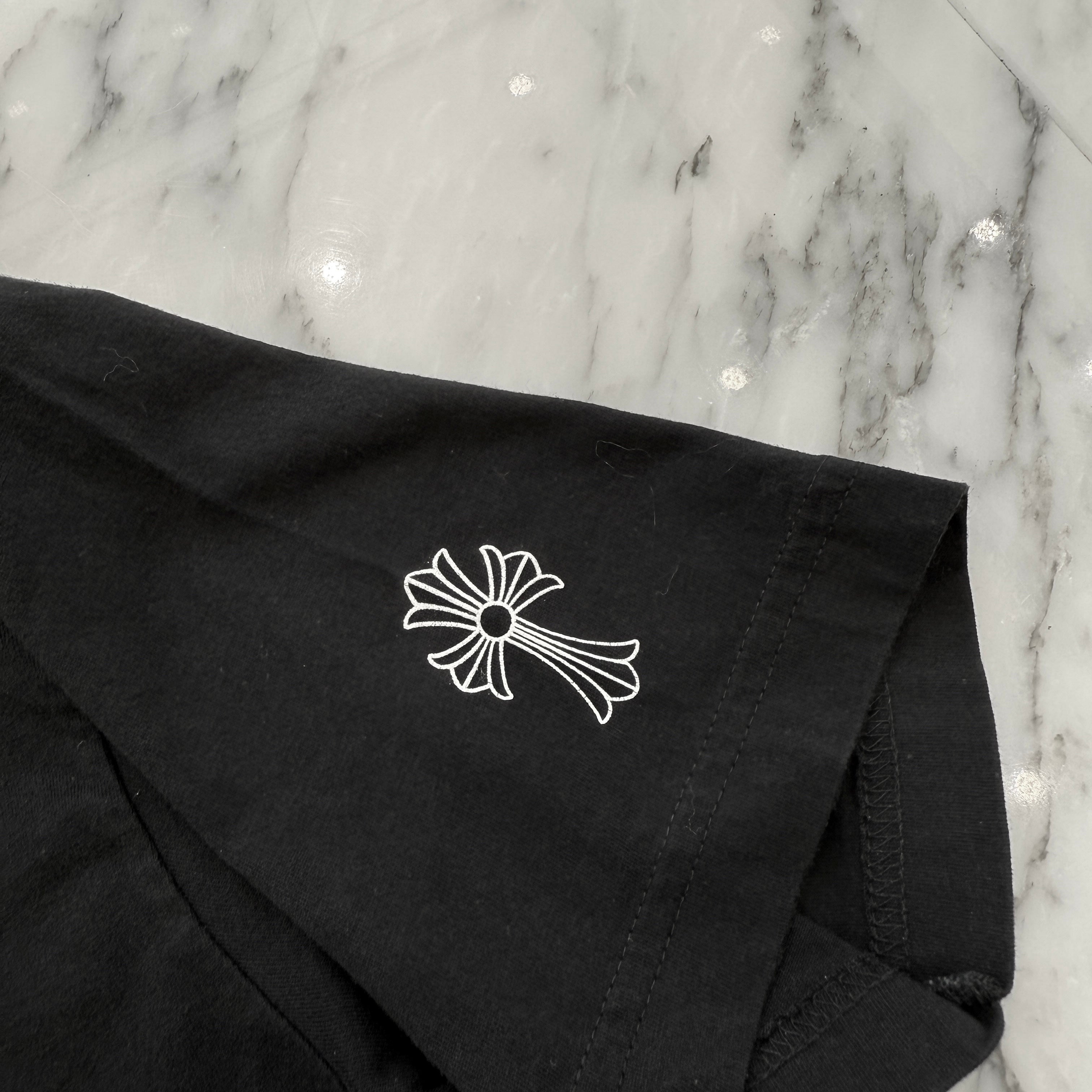 CHROME HEARTS Back Cemetery CH Cross Tee Size M クロムハーツ バック セメタリー CHクロス Tシャツ サイズM