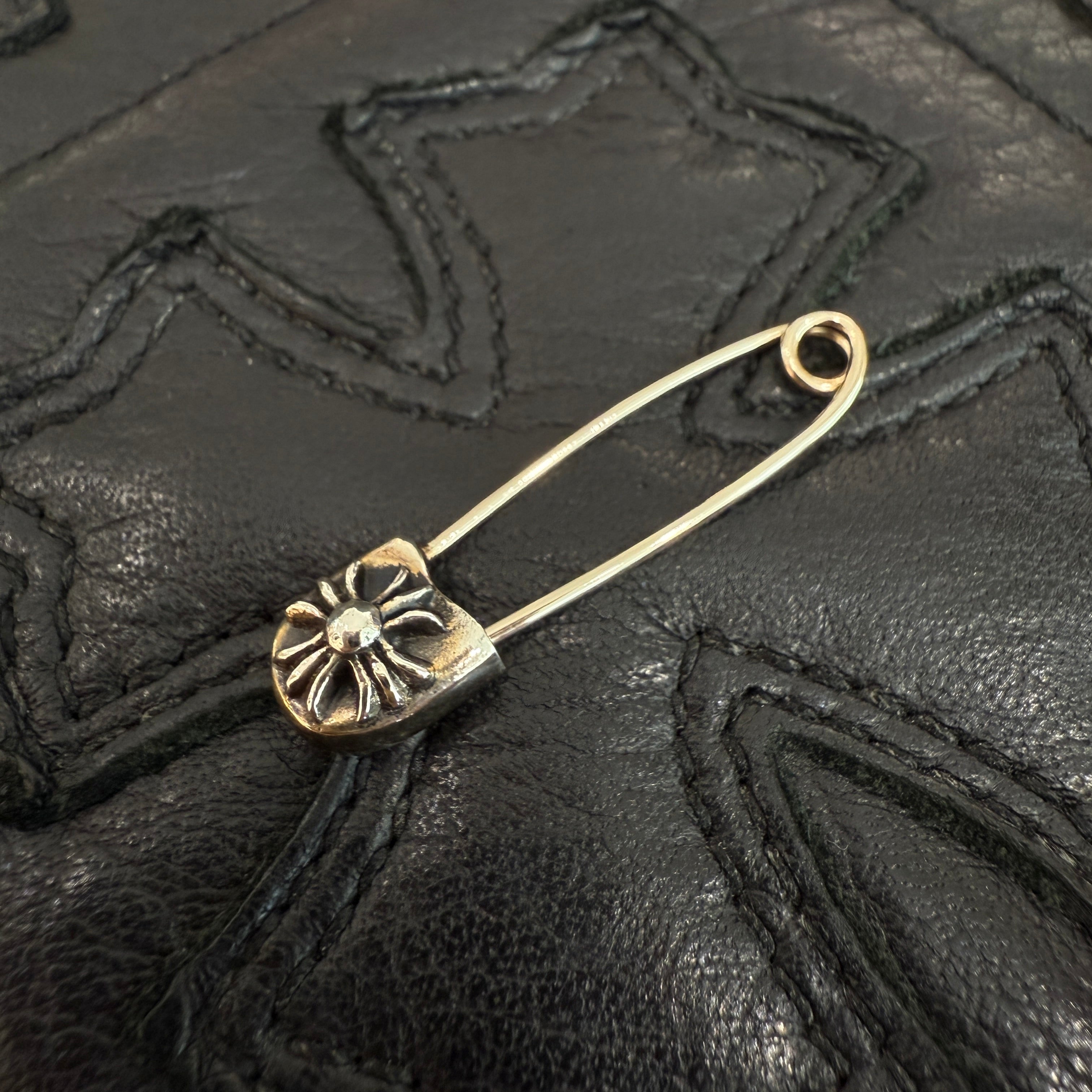 【直営店購入】クロムハーツ セーフティピン 安全ピンchromehearts CHROME HEARTS クロムハーツ（原本無） SAFETY 2 DIA スモール