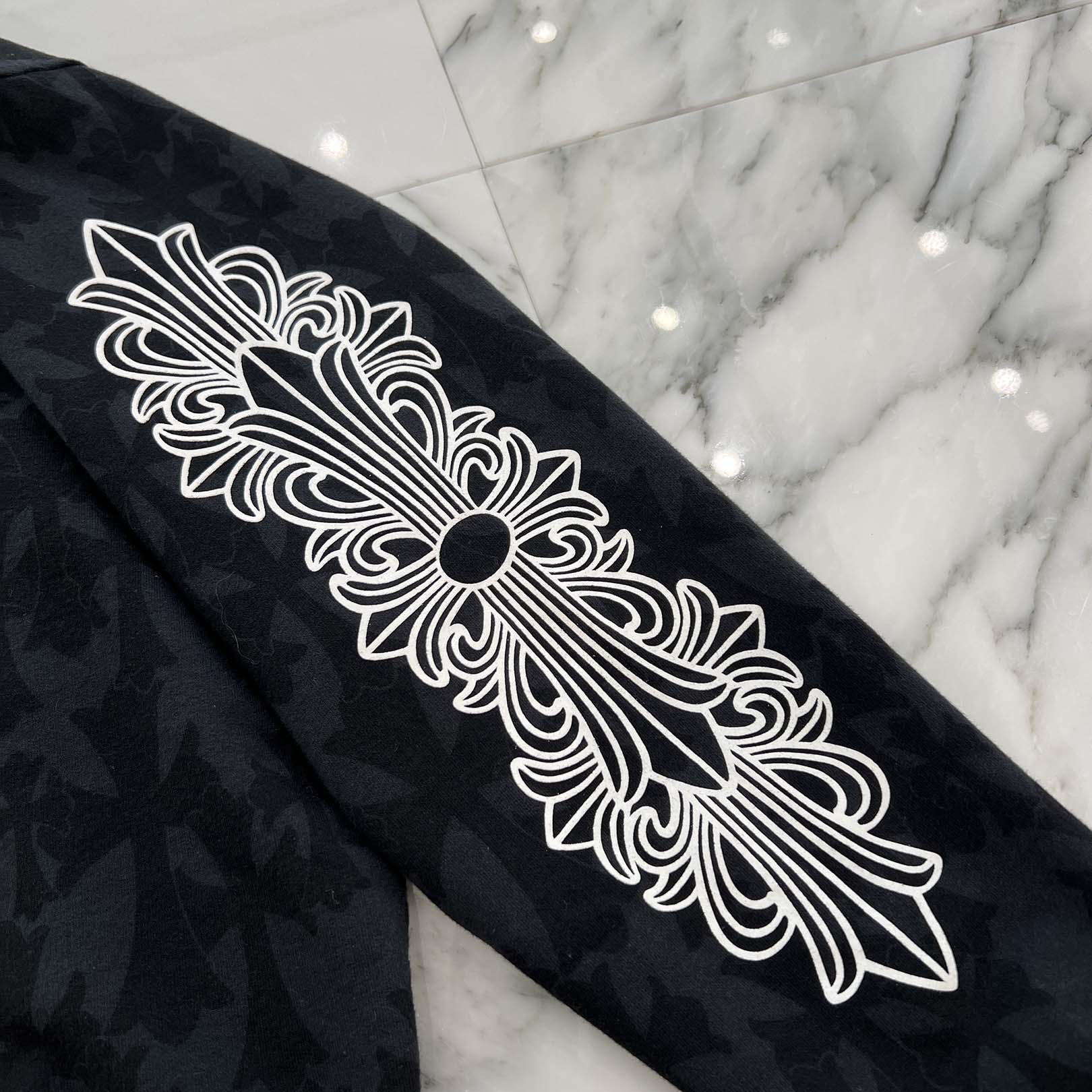 CHROME HEARTS 2024SS Graveyard Cemetery Cross Zip Up Hoodie Size L クロムハーツ グレイブヤード セメタリークロス ジップアップ フーディ 総柄 サイズL