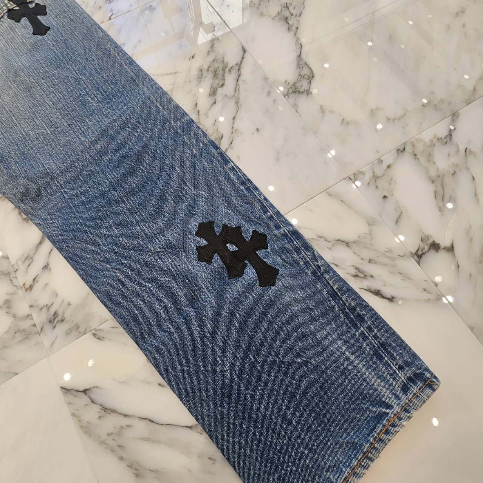 CHROME HEARTS × Levi's VNTG Cross Leather Patch Denim Pants Size 31 クロムハーツ × リーバイス ヴィンテージ クロスレザーパッチ デニムパンツ サイズ31
