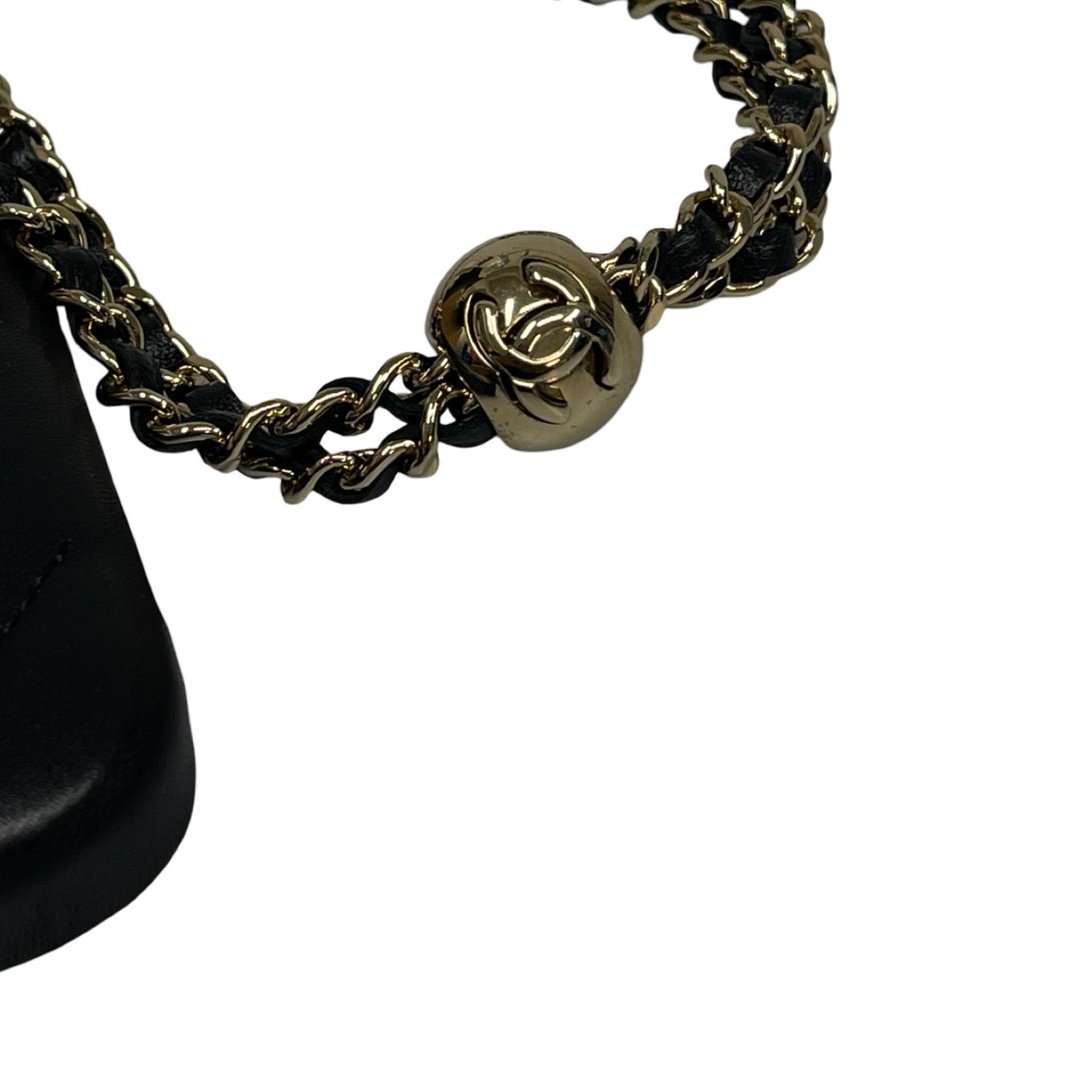 CHANEL 2024SS iPhone 15 Pro Leather Shoulder Case AP3866 B16097 C3906