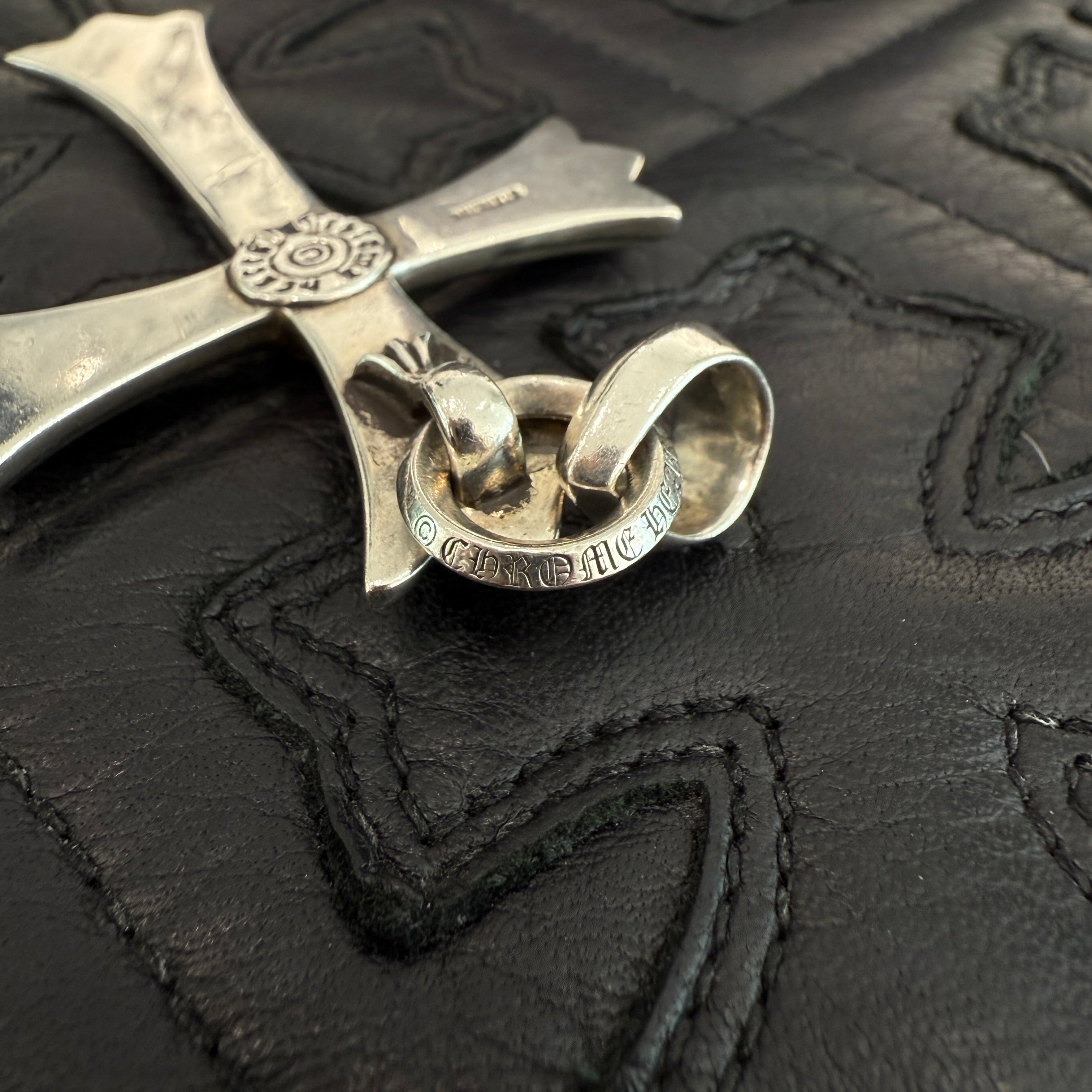 CHROME HEARTS Large Cross With Bail Pendant Top クロムハーツ ラージクロス ウィズ ベイル ペンダントトップ