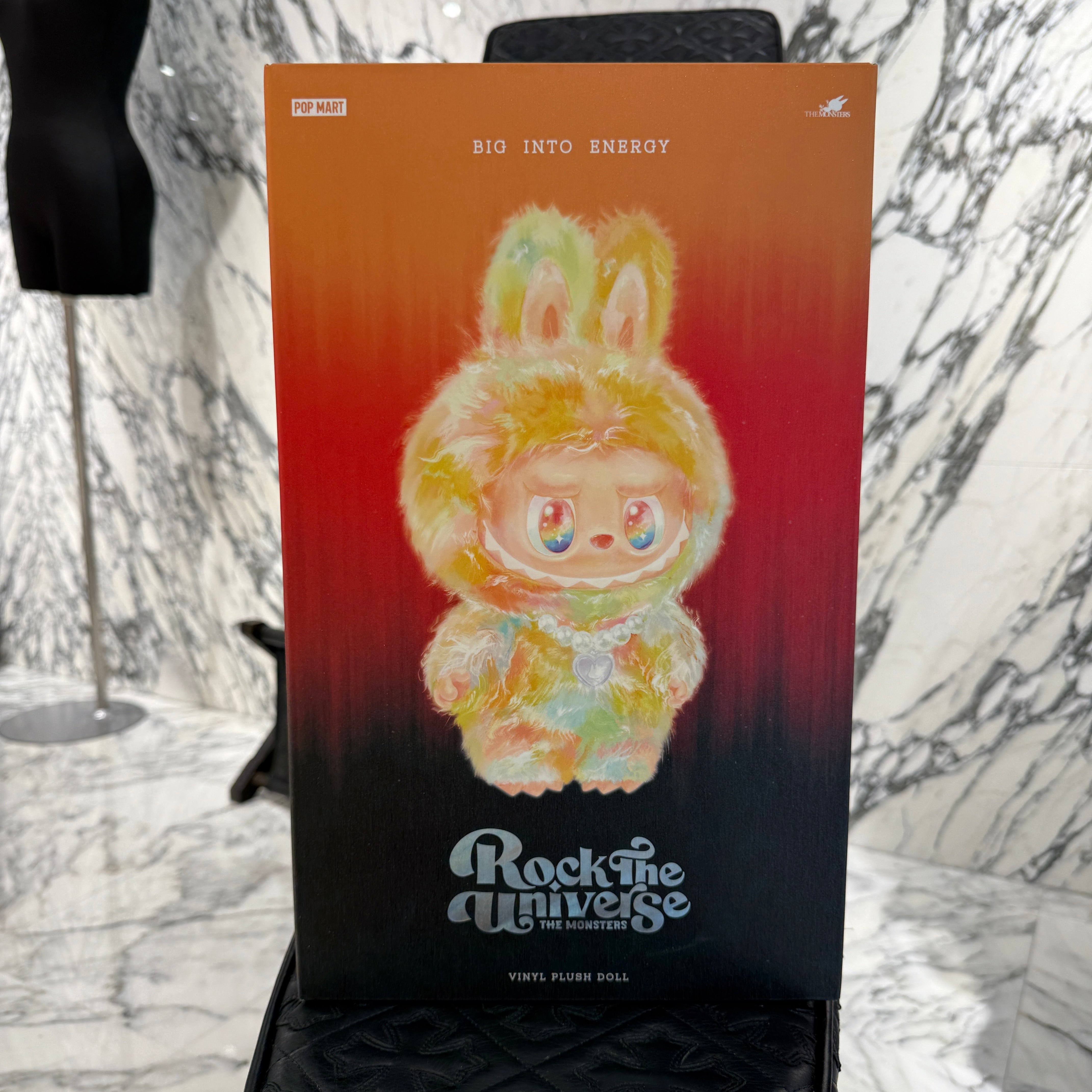 POP MART The Monsters Big Into Energy Series "ROCK THE UNIVERSE" LABUBU Stuffed Toy ポップマート ザ・モンスターズ ビッグ イントゥー エナジー "ロック・ザ・ユニバース" ラブブ ぬいぐるみ